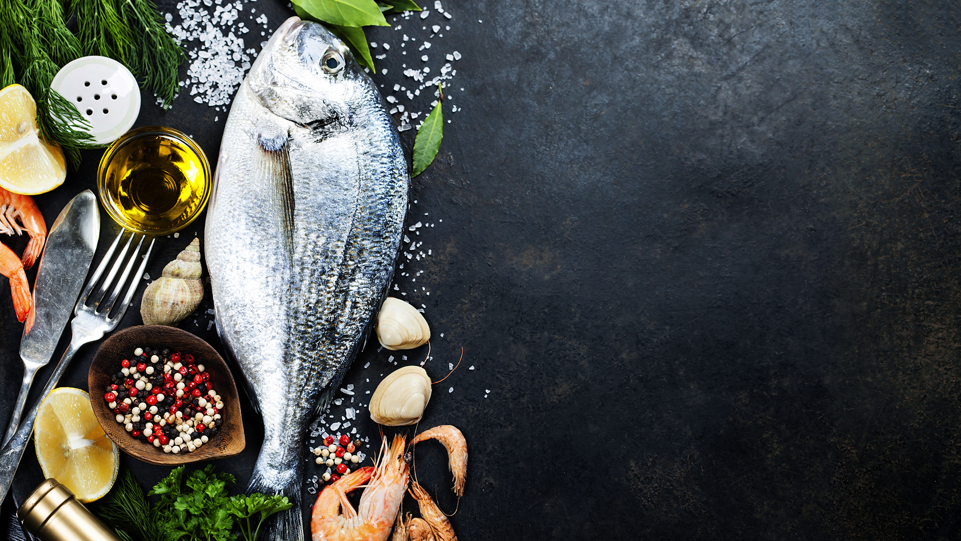 El pescado es un alimento de mar, altamente rico y nutritivo (Shutterstock)