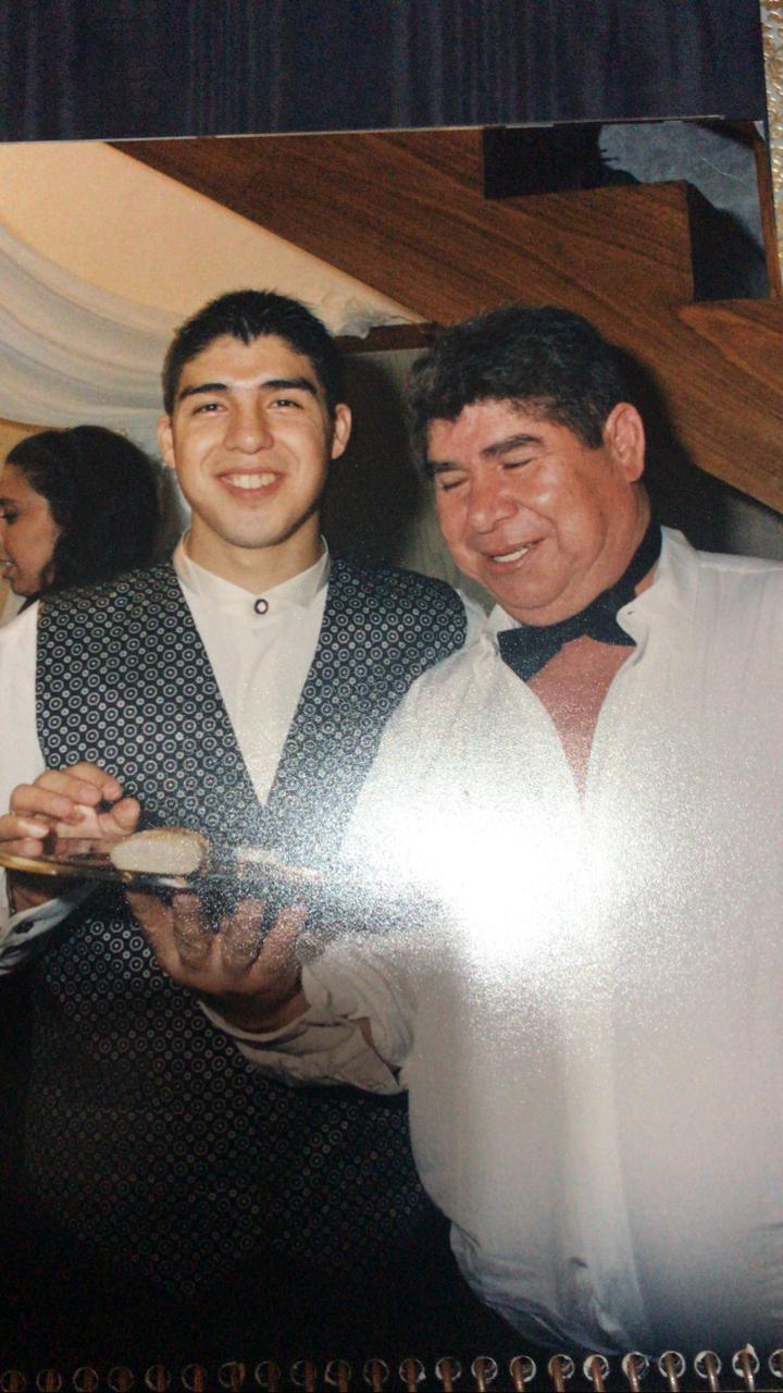 La angustia del Chino Maradona por tener a sus padres con coronavirus: “Mi  mamá es asintomática, pero mi viejo estuvo grave y la está peleando” -  Infobae