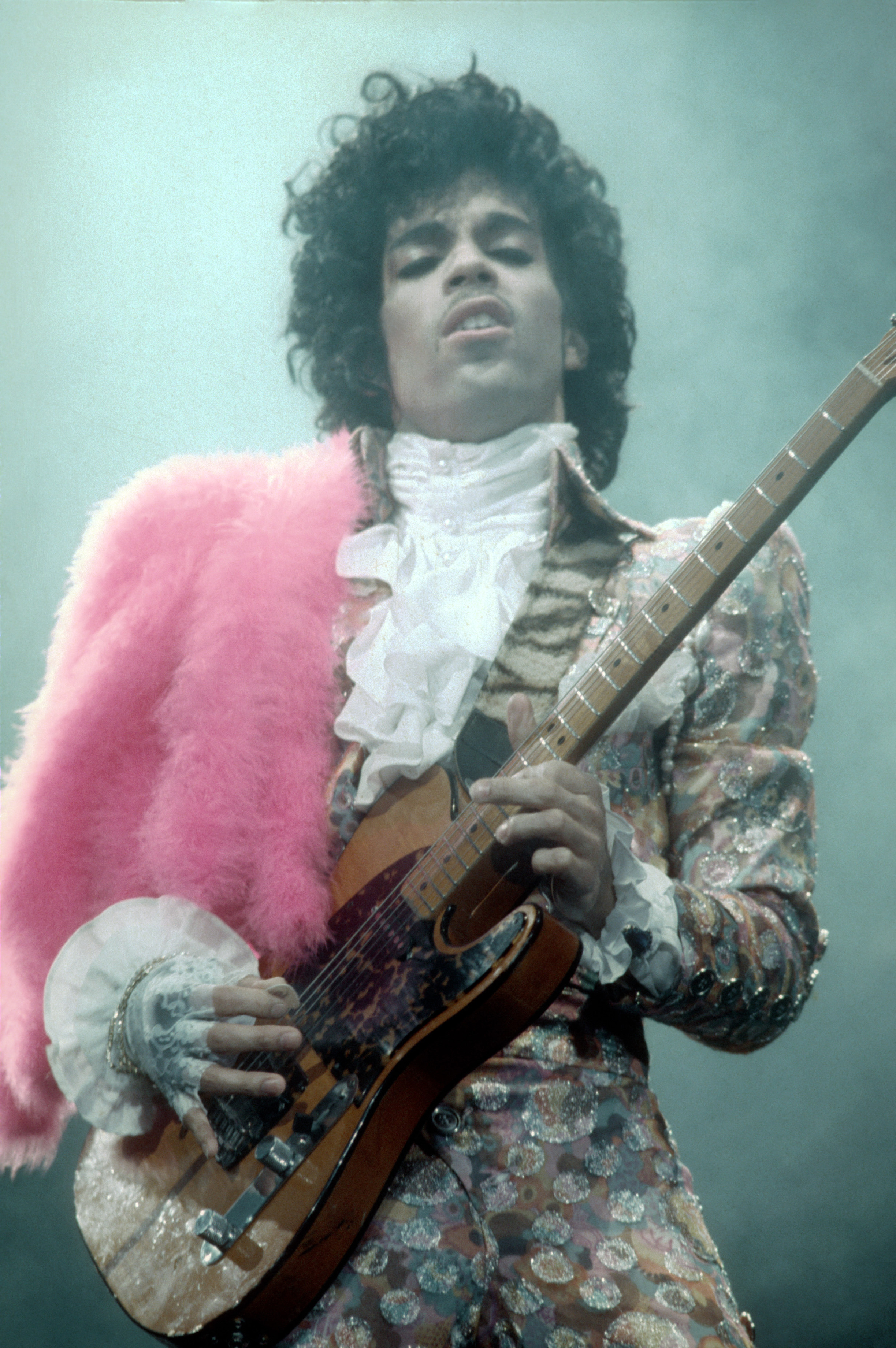 Prince en los años de furor de "Purple Rain". Inglewood, California (Foto: Michael Montfort/Michael Ochs Archives/Getty Images) 