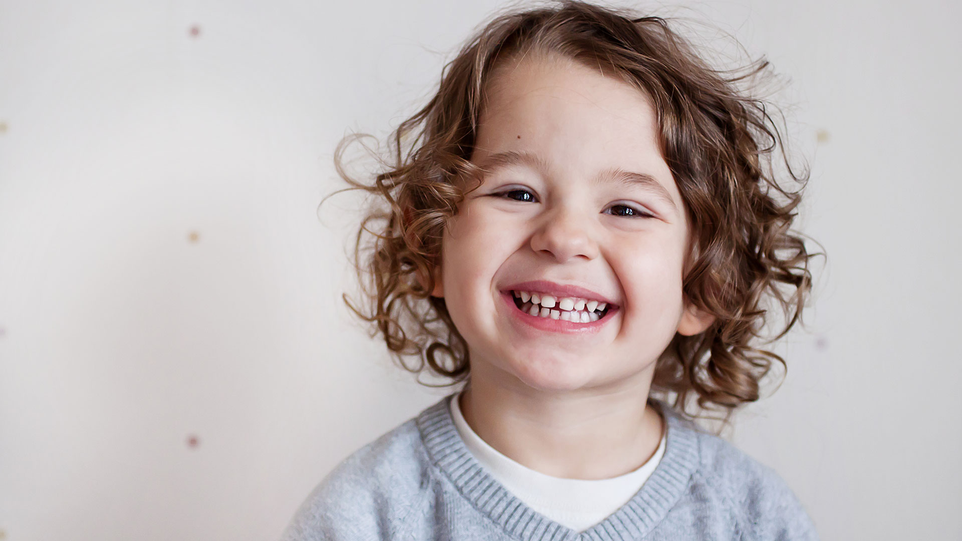 Cómo es la cirugía innovadora que le devuelve la sonrisa a los niños
