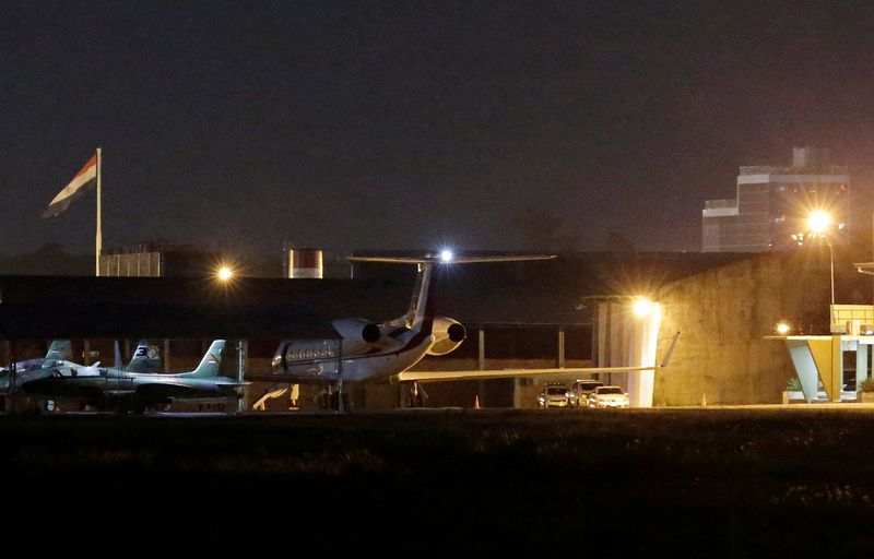 Foto de archivo ilustrativa de un avión aterrizando en el aeropuerto Silvio Pettirossi de Luque. 
Nov 12, 2019. REUTERS/Jorge Adorno