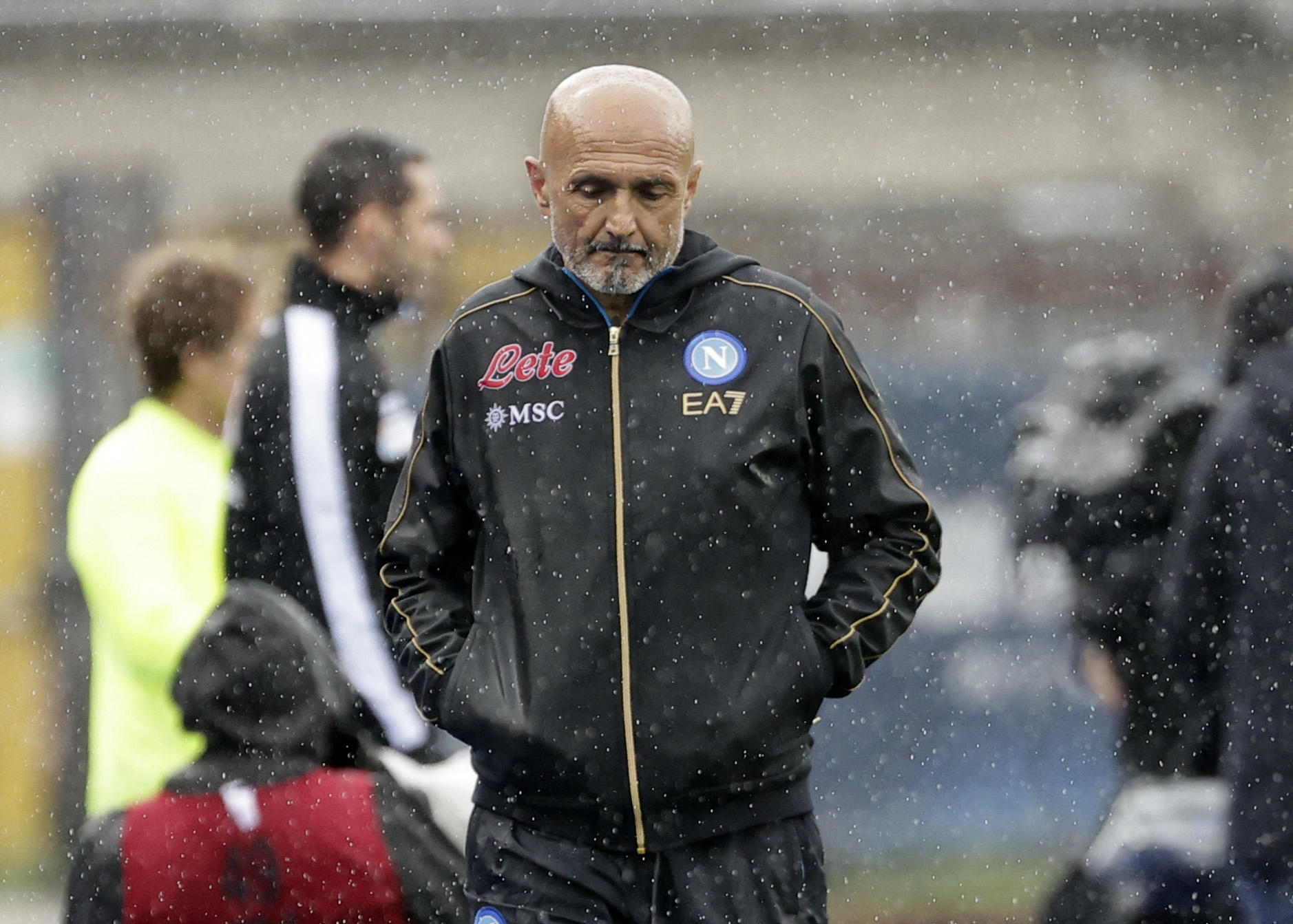Spalletti anticipó que seguirá dirigiendo al Napoli (Reuters)