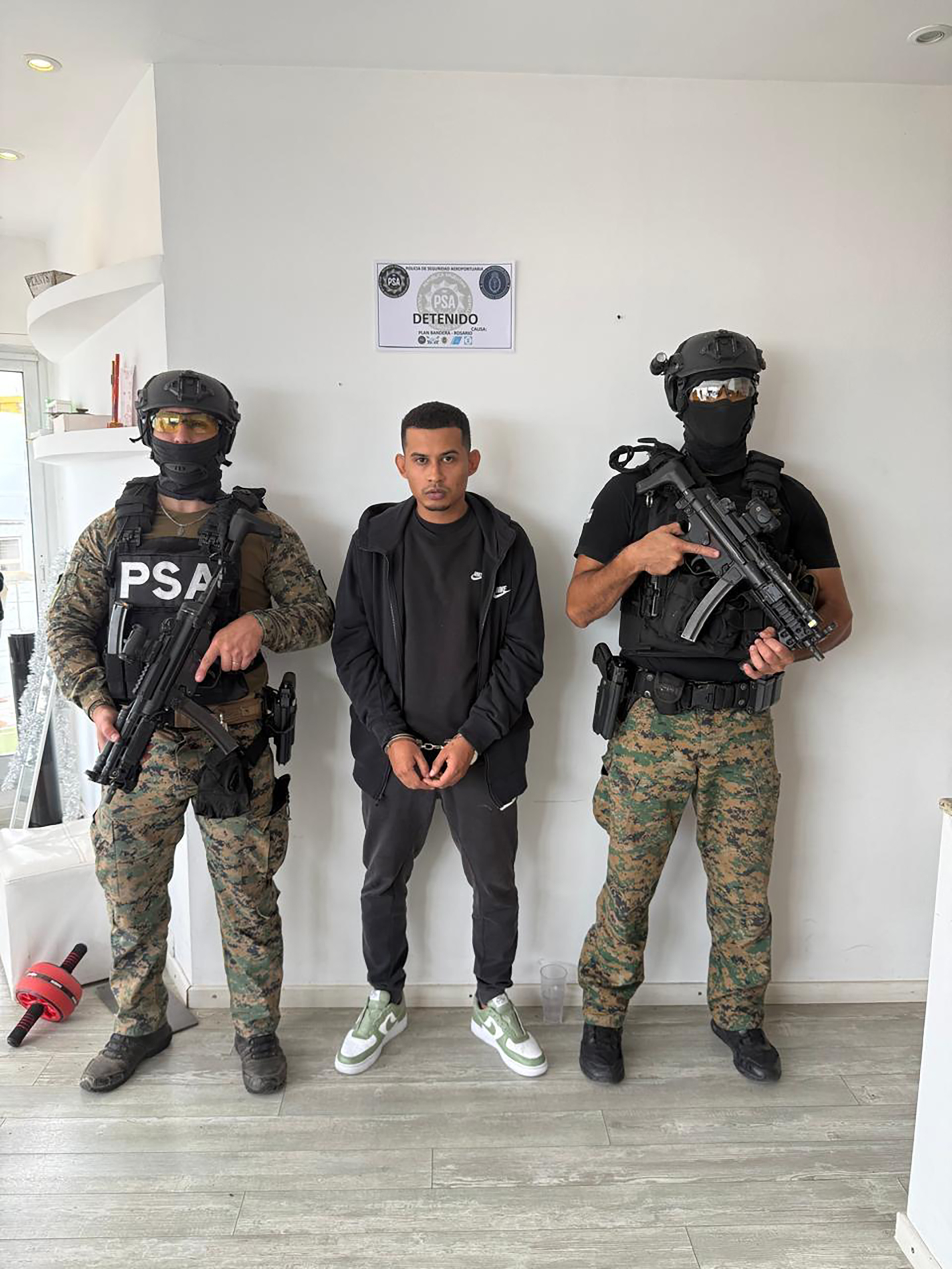 Golpe al bolsillo: uno por uno, todos los aumentos que llegan en marzo para los argentinos