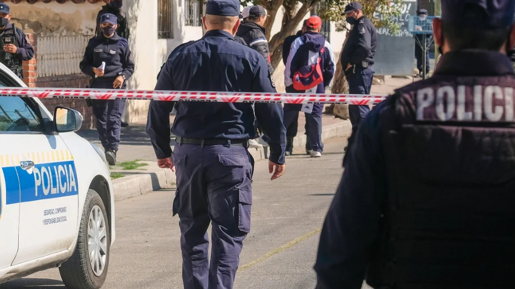 Asesinaron a un hombre en plena vía pública en Salta: detuvieron a un sospechoso e investigan si hubo una pelea previa
