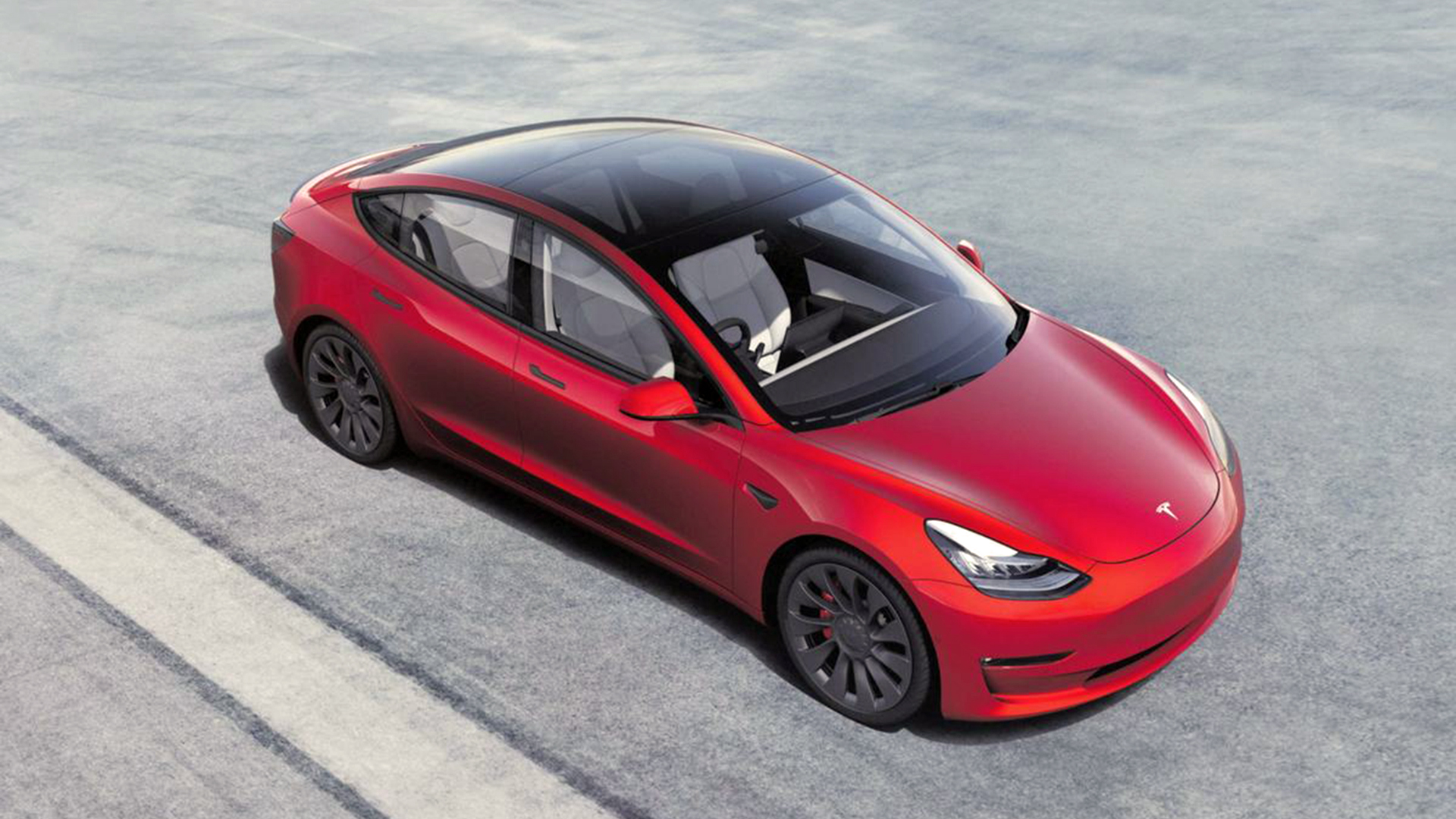 Sebuah tonggak sejarah bagi industri, untuk pertama kalinya dalam sejarah, mobil listrik masuk dalam daftar 10 pertama dalam penjualan di seluruh dunia.  Kredit diberikan kepada Elon Musk dengan Tesla Model 3