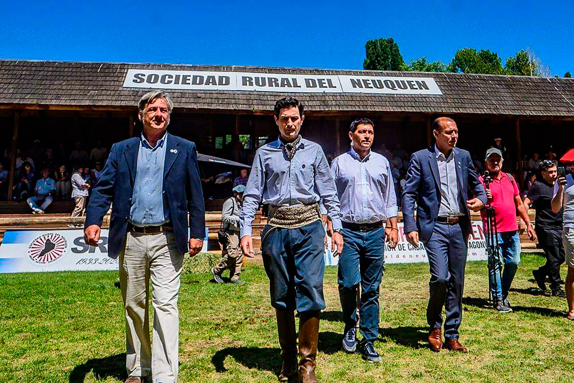 Nicolás Pino, presidente de la Rural, ayer durante la exposición en Neuquén 