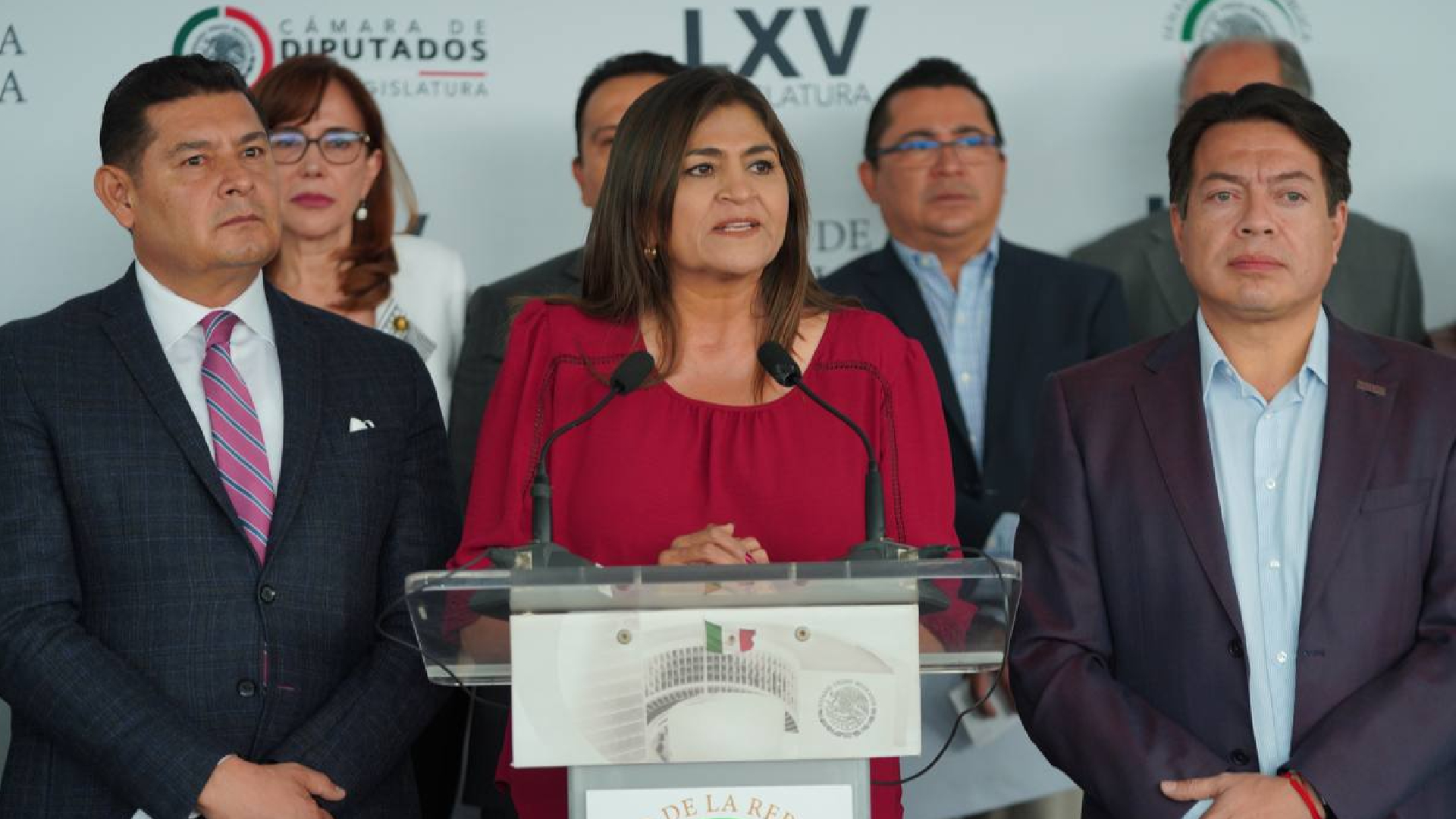 Nora Ruvalcaba podría ganar las elecciones en Aguascalientes por la mala administración del sistema eléctrico de Tere Jiménez (Foto: Twitter / @mario_delgado)