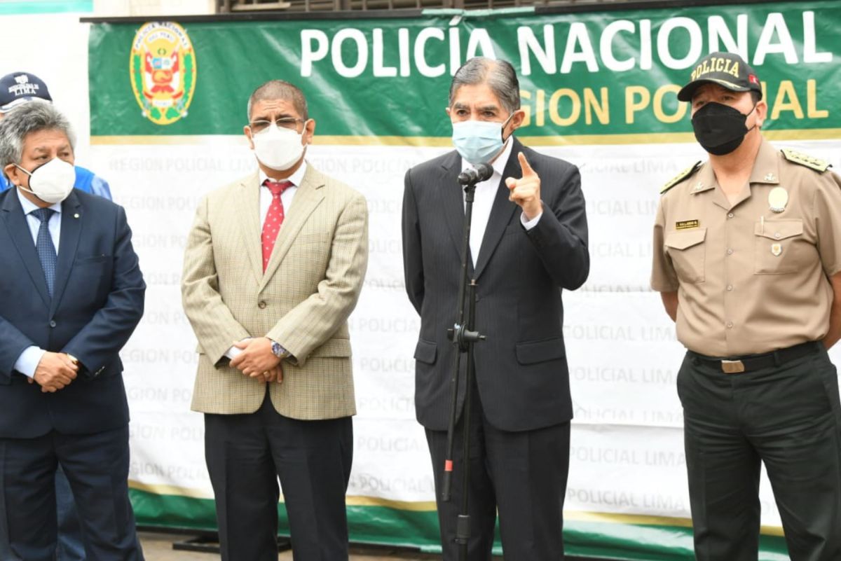 Avelino Guillén, ministro del Interior. | Foto: Agencia Andina