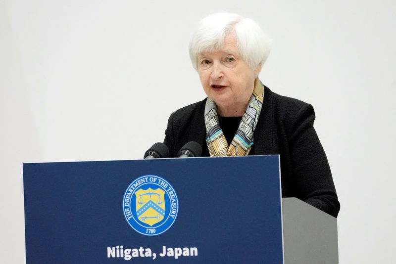 FOTO DE ARCHIVO. La secretaria del Tesoro de Estados Unidos, Janet Yellen, habla durante una rueda de prensa en Niigata, Japón. 11 de mayo de 2023. Shuji Kajiyama/Pool vía REUTERS