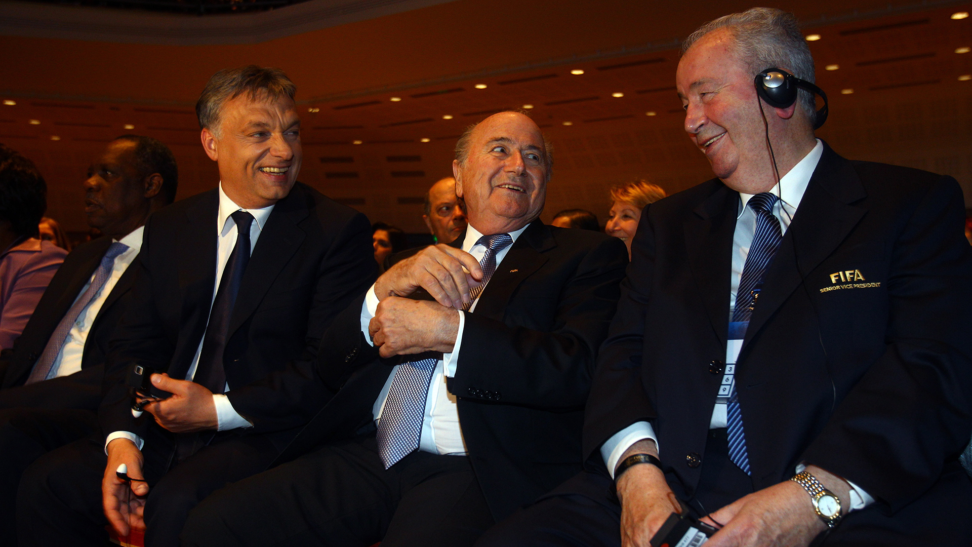 Julio Grondona y Joseph Blatter durante un evento de la FIFA en Hungría en el 2012 (Foto: Getty Images)