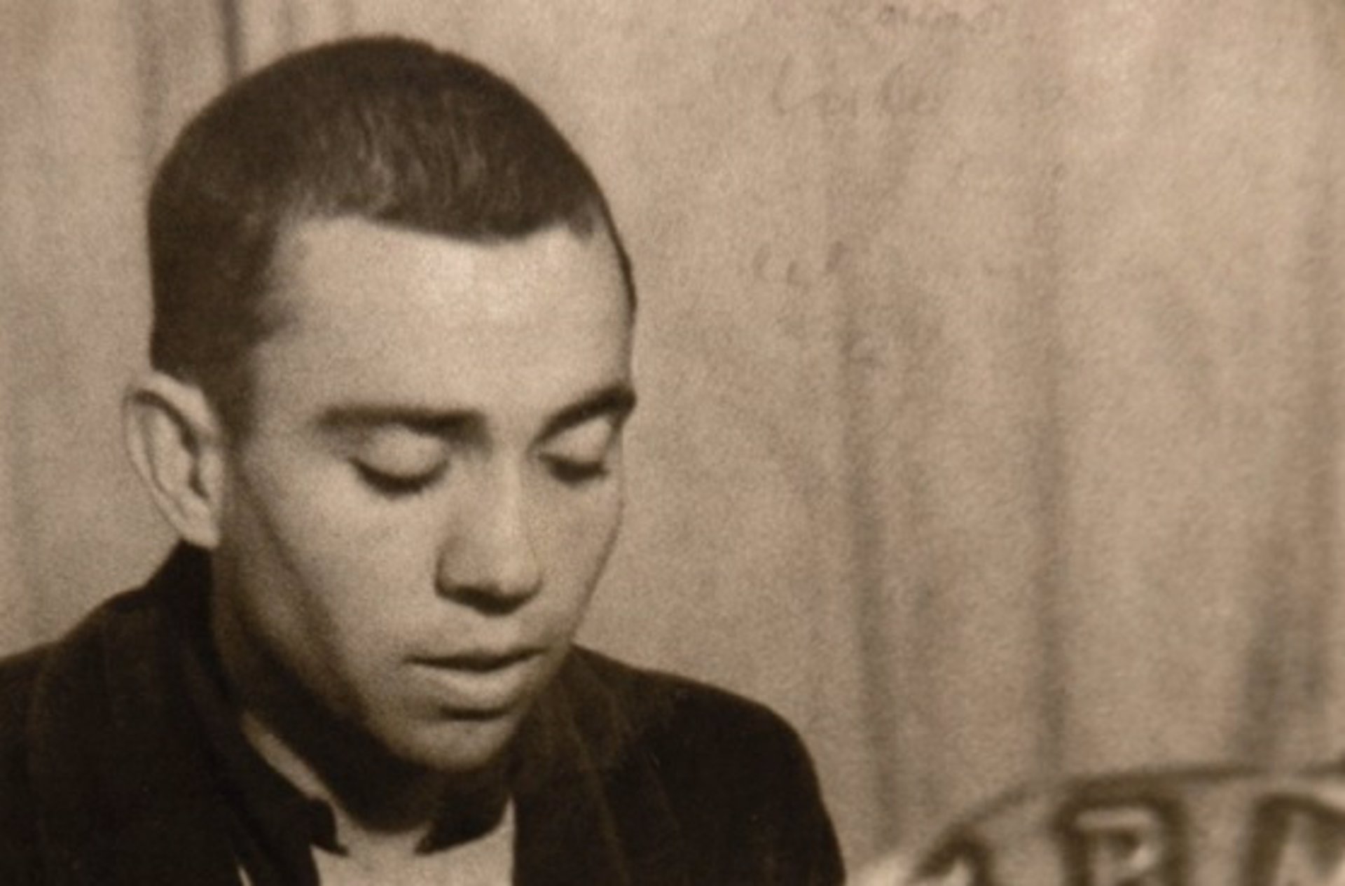 Miguel Hern&aacute;ndez no fue fusilado para evitar otro caso Lorca