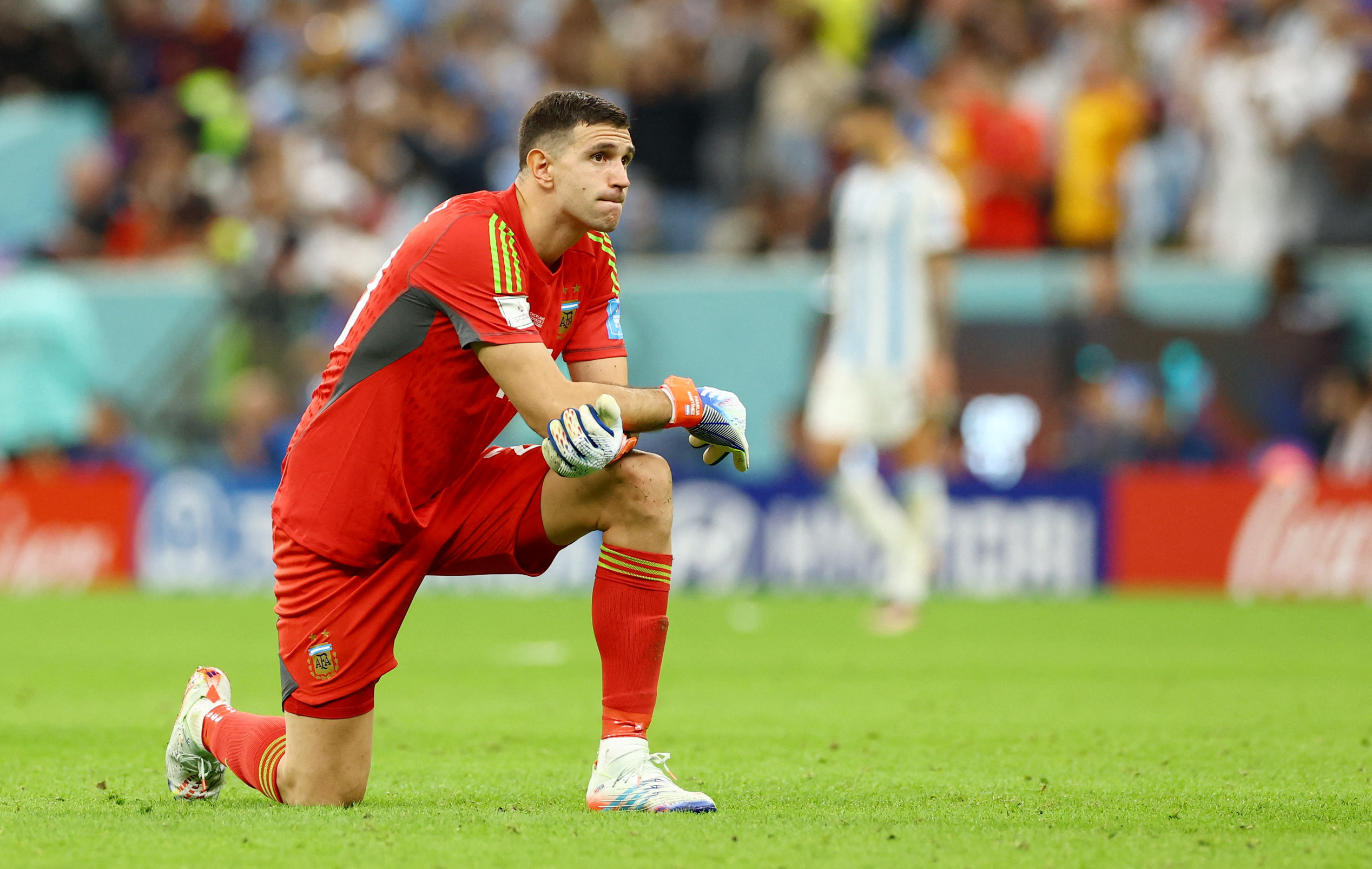 Dibu Martínez reveló cuál fue el momento más angustiante del Mundial que ganó Argentina: “Los peores 30 minutos de mi carrera”