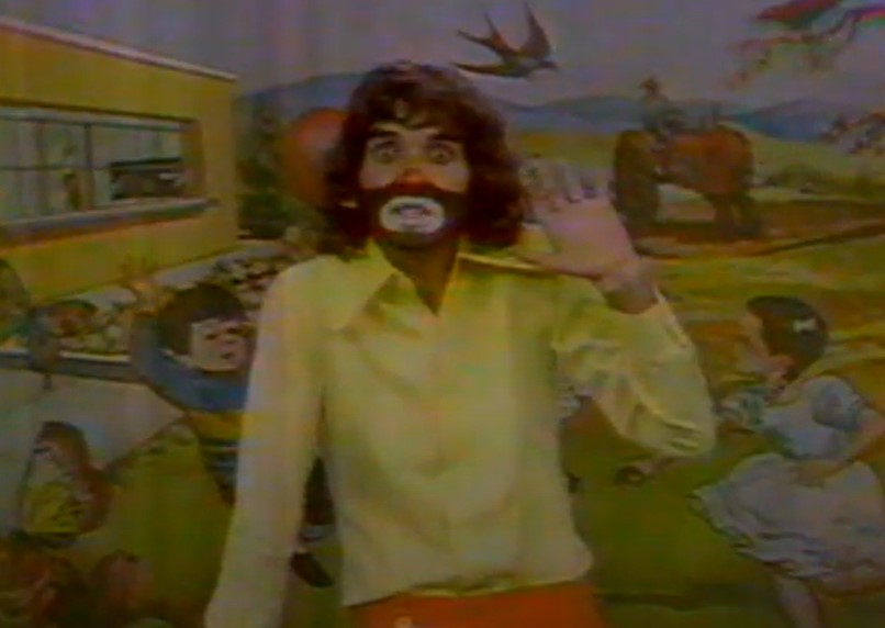 El "payasito de la televisión" tuvo su propio programa en 1977: El show de Cepillín (Fotos: Cuartoscuro // Twitter @jamatta900)