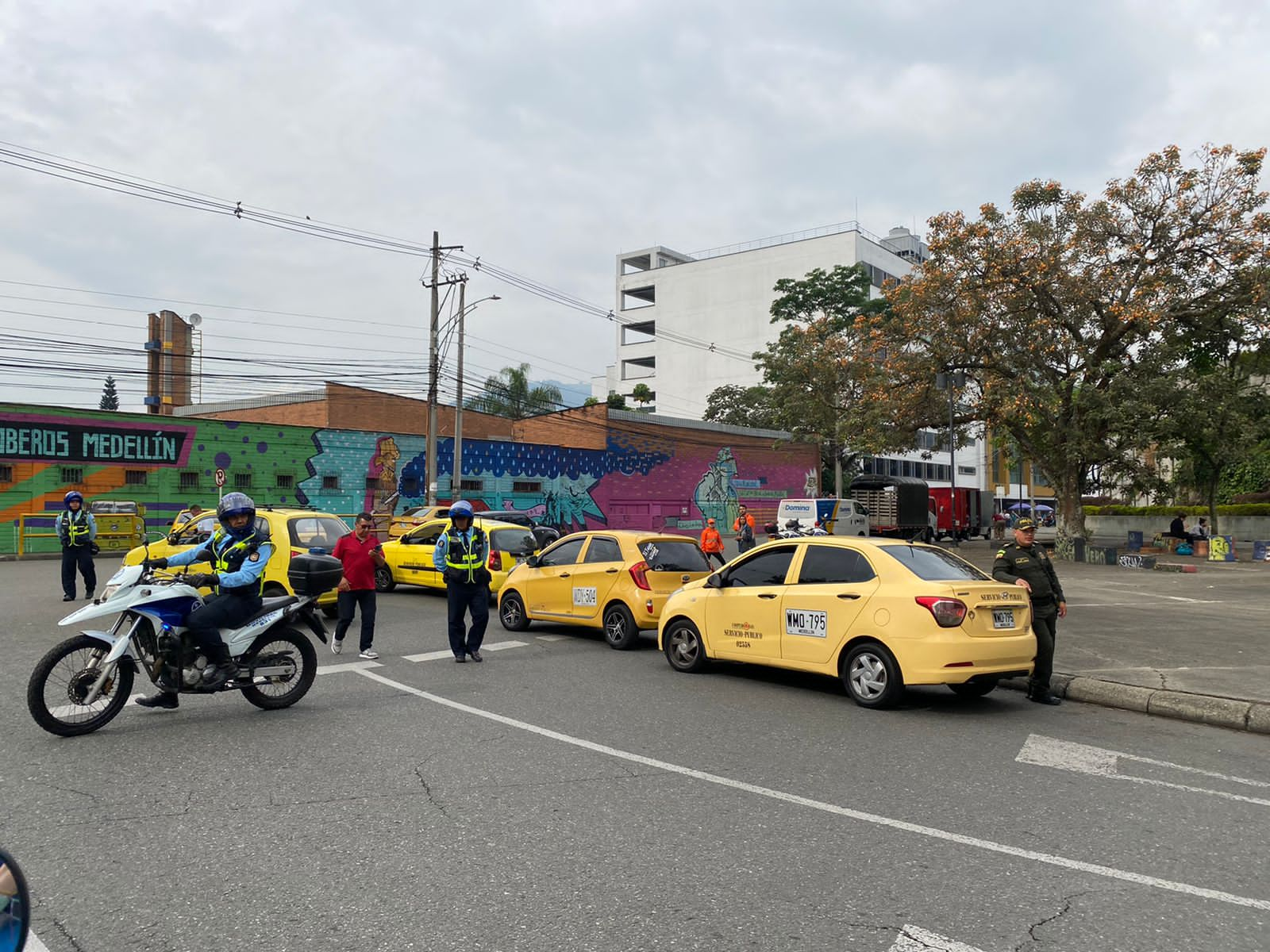 Se Levanta El Paro De Taxistas 2023 Luego De La Reunión De Los Líderes Con El Ministerio De 8486