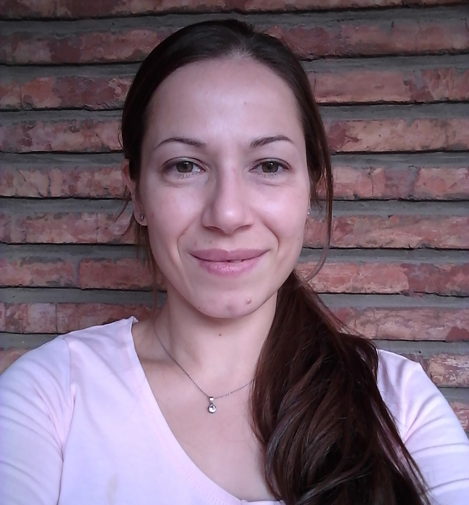 Carolina Torres, investigadora del CONICET en la Cátedra de Virología de la Facultad de Farmacia y Bioquímica de la UBA