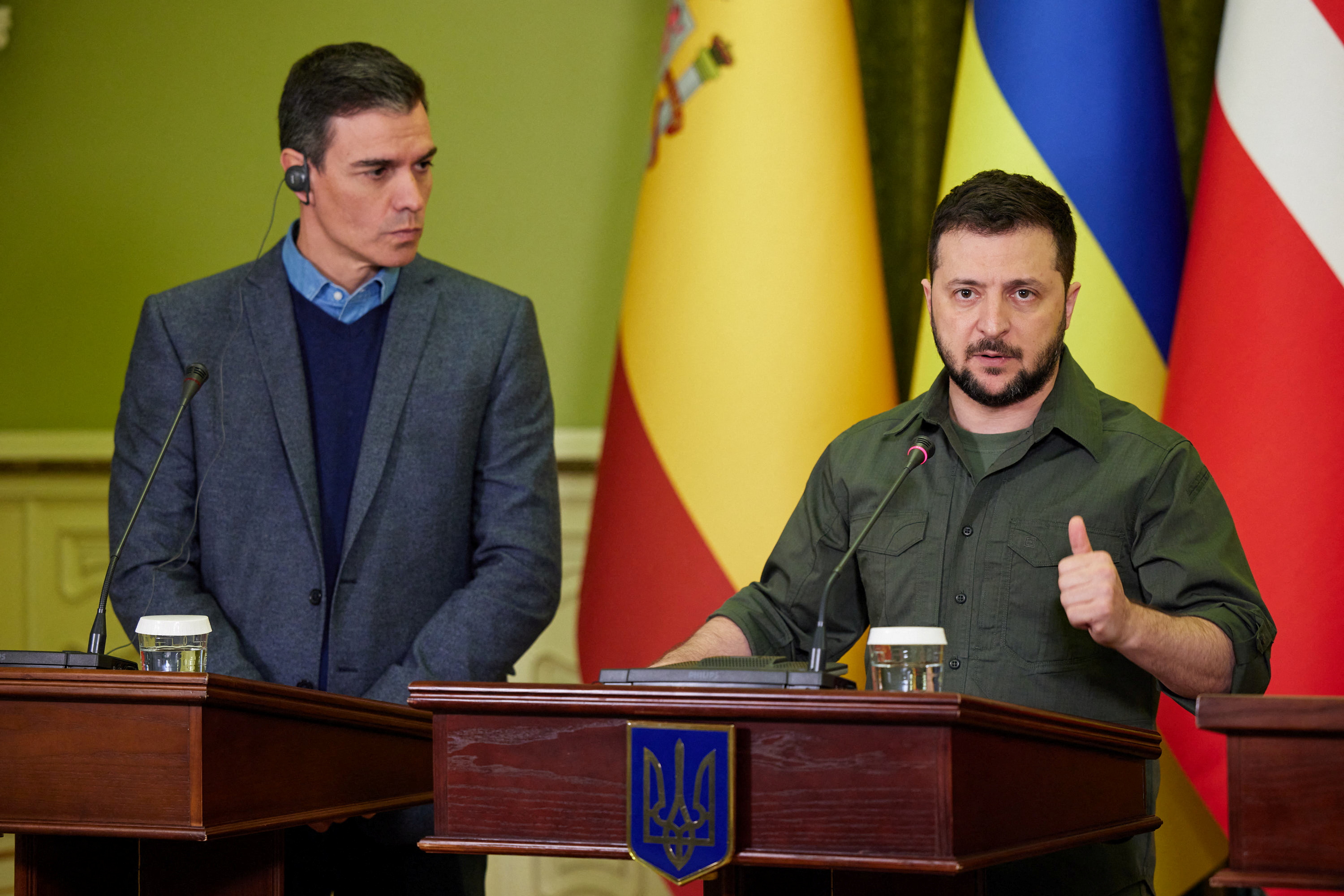 LA conferencia de prensa en la que el español comprometió importante ayuda militar y humanitaria para los ucranianos