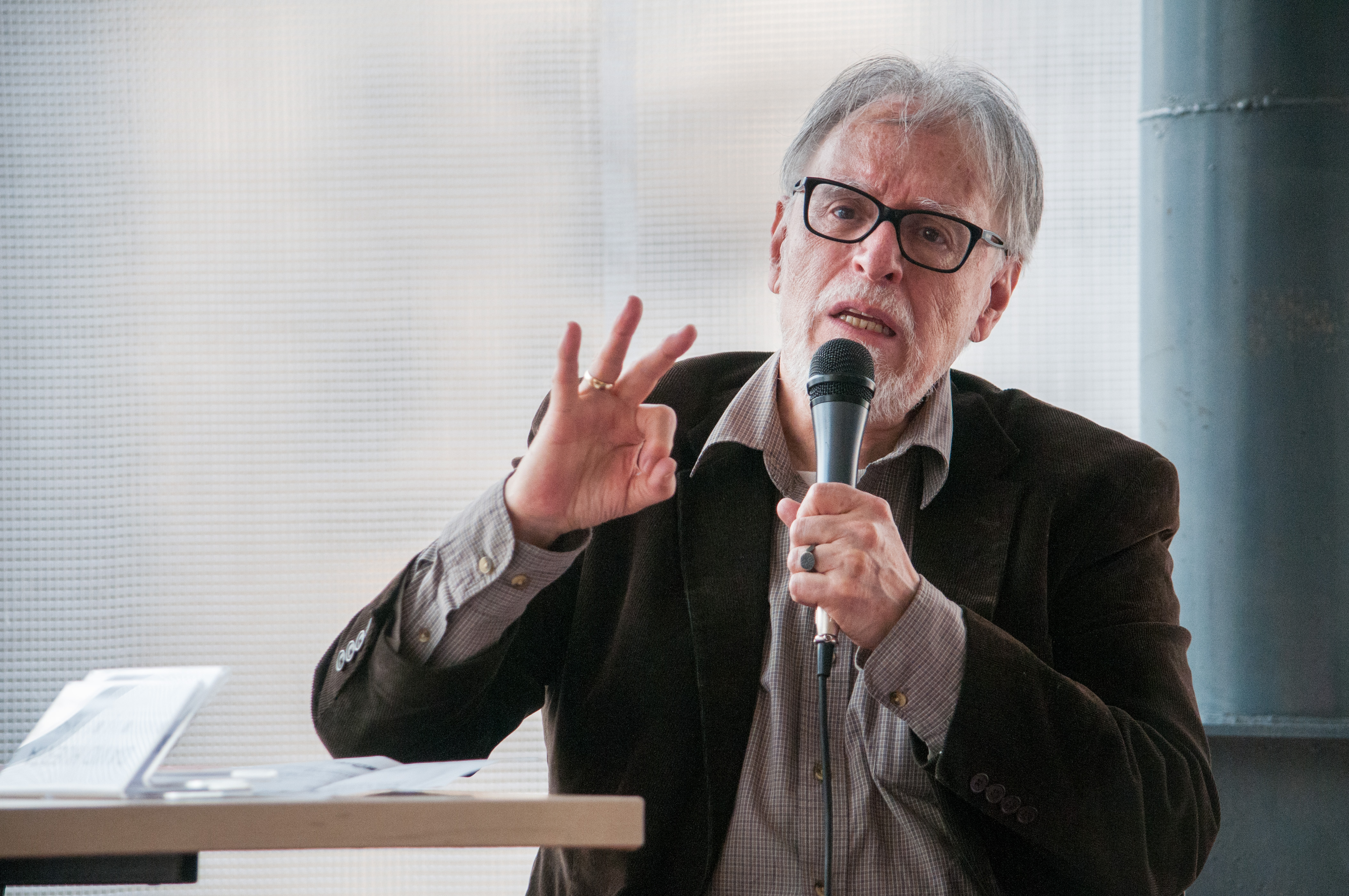 The poet David Huerta died at the age of 72 (PHOTO: CUARTOSCURO)