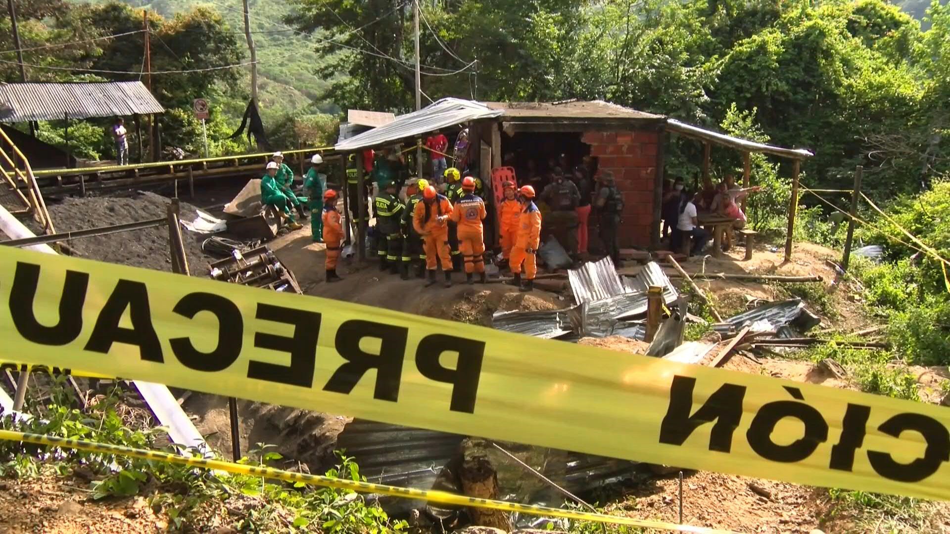 Imagen de referencia de un rescate minero en Colombia. Foto: AFP