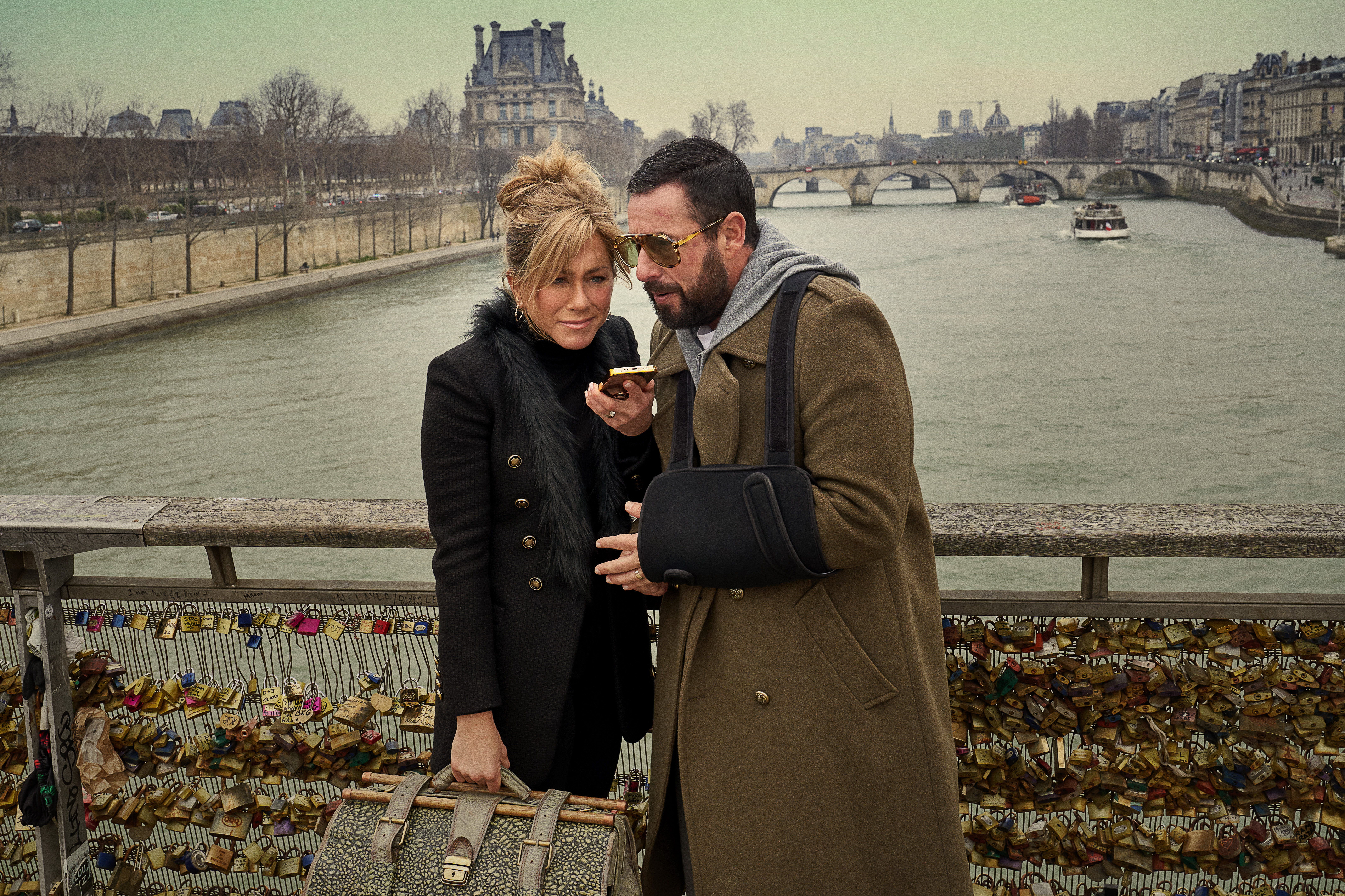 Con París de fondo, la pareja regresa con nuevas divertidas situaciones