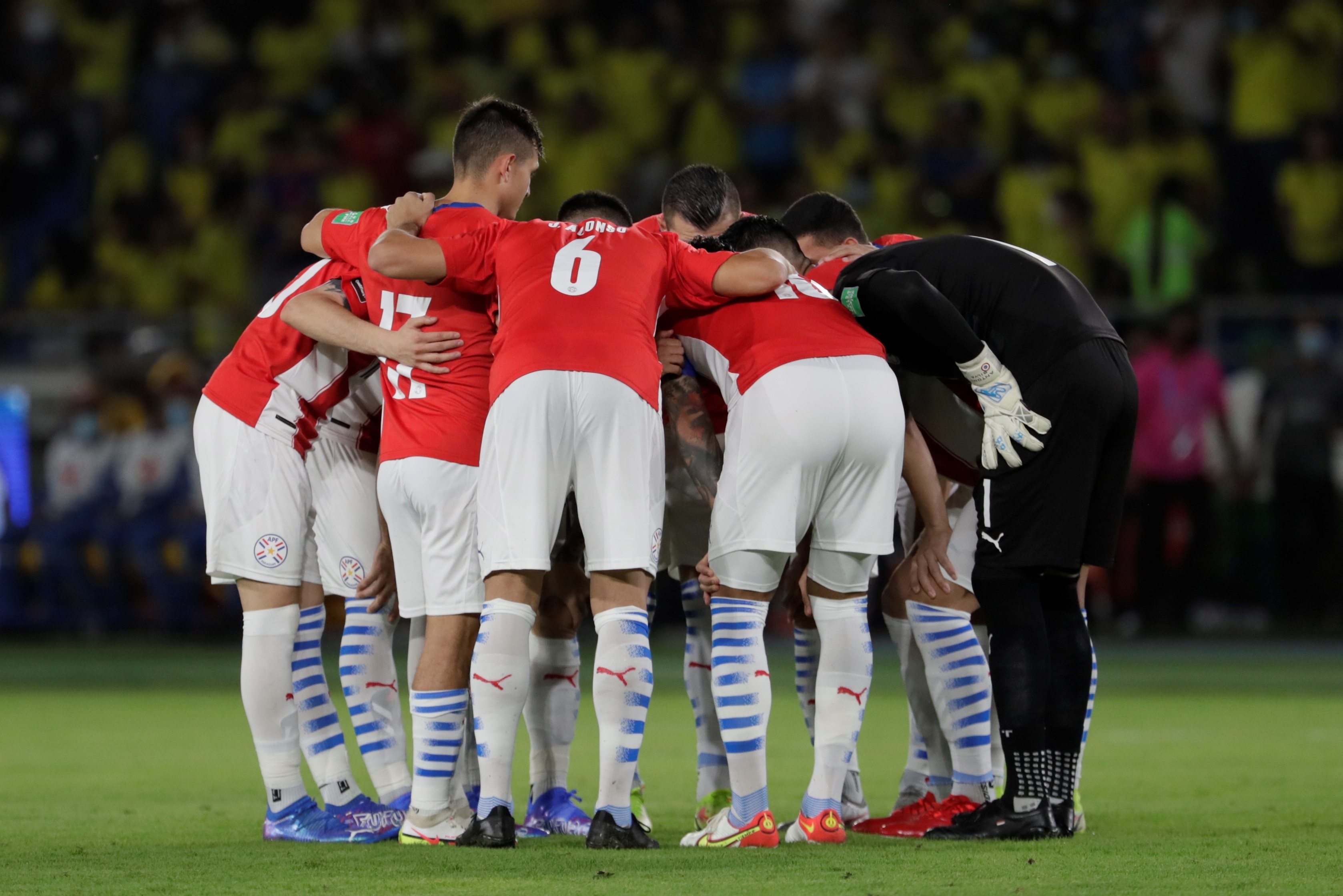 Paraguay deja el Defensores del Chaco para jugar con Uruguay en La