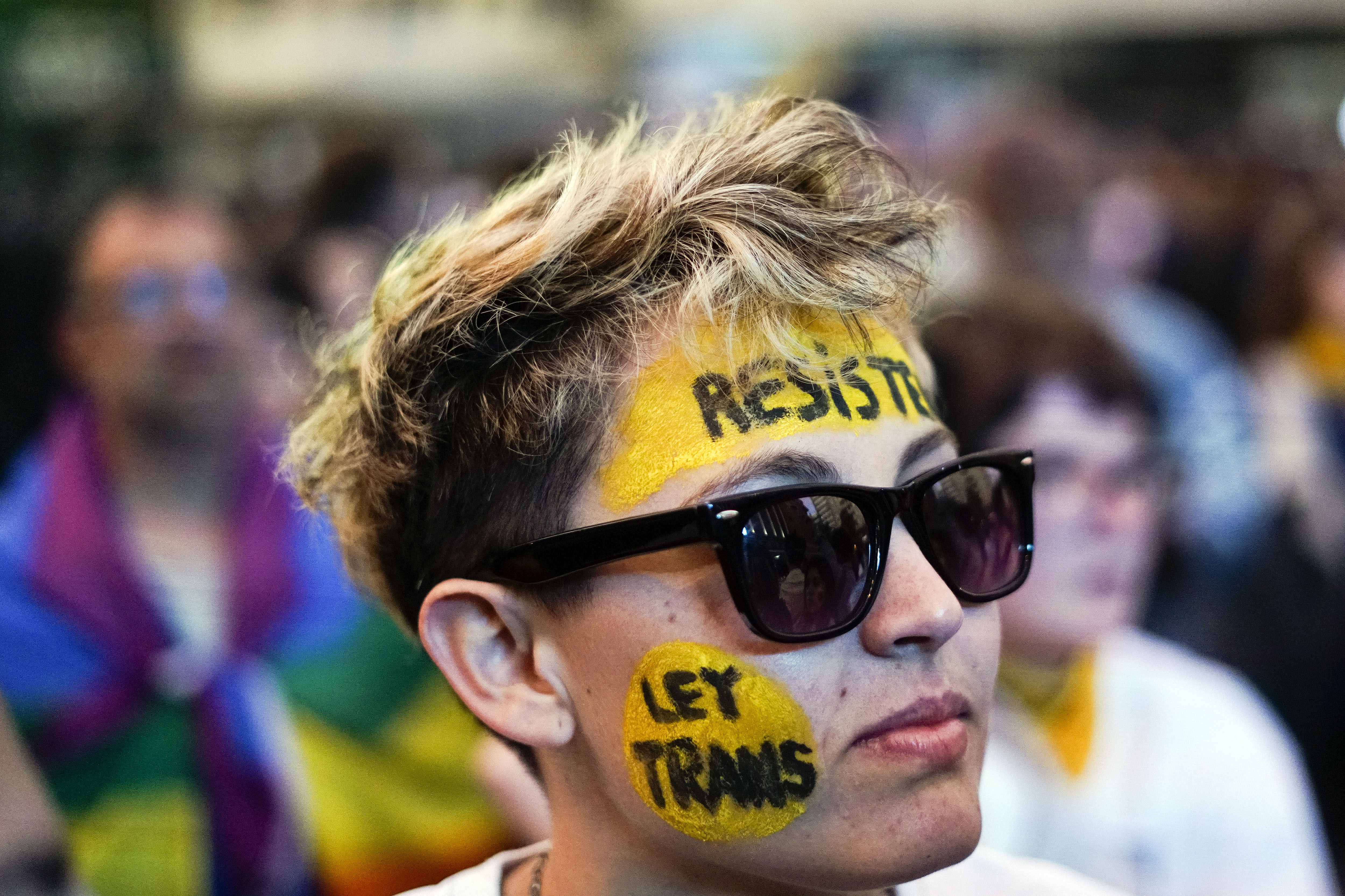Uruguay fue pionero en la aprobación de la Ley Integral Trans, en 2018, y exige que el 1% de los empleos sean cubiertos por personas trans. (AP Photo/Matilde Campodonico)