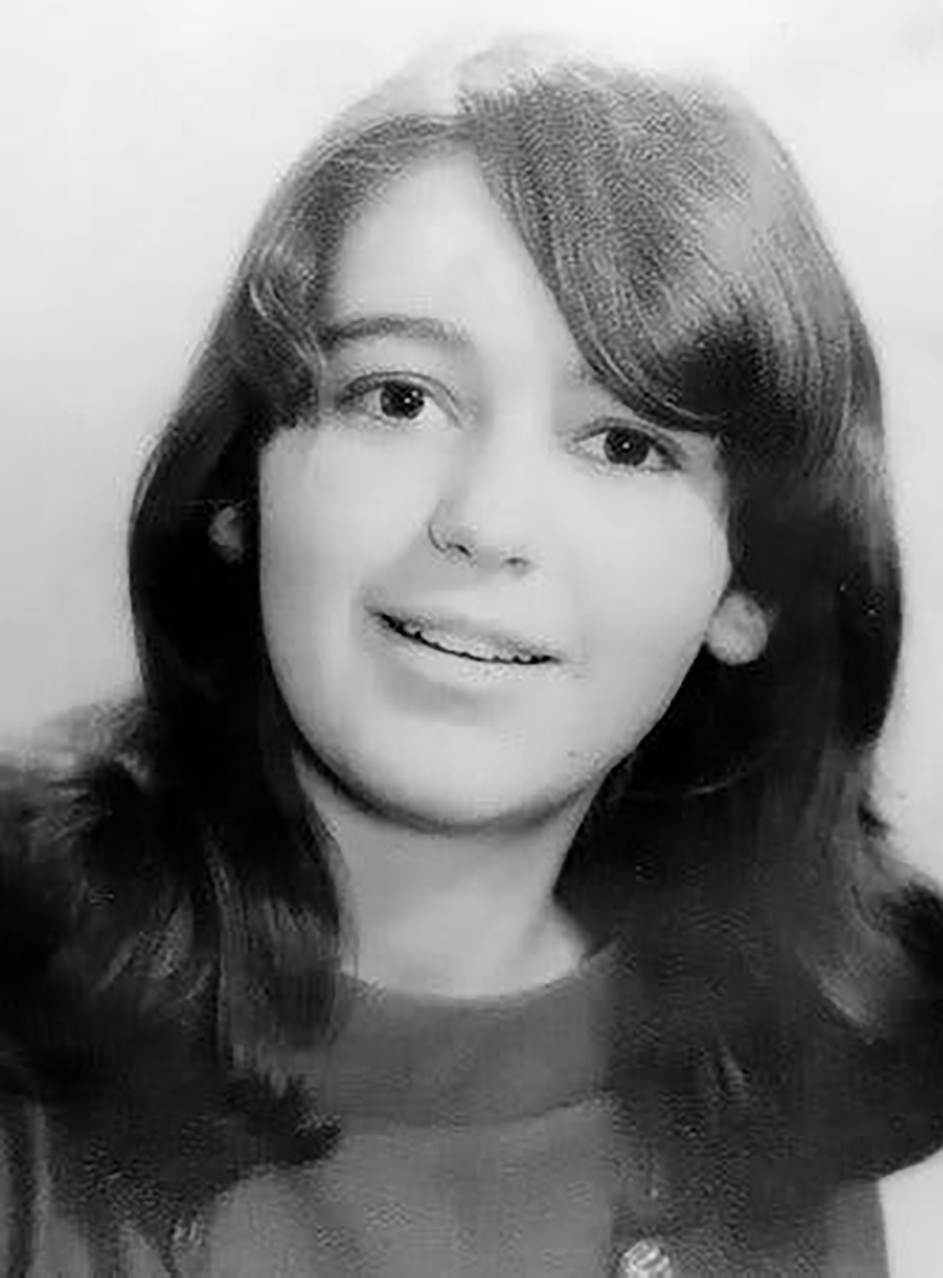En abril de 1969, mató a Irene Blase, de dieciocho años: la estranguló con un alambre y arrojó su cuerpo al río Saddle