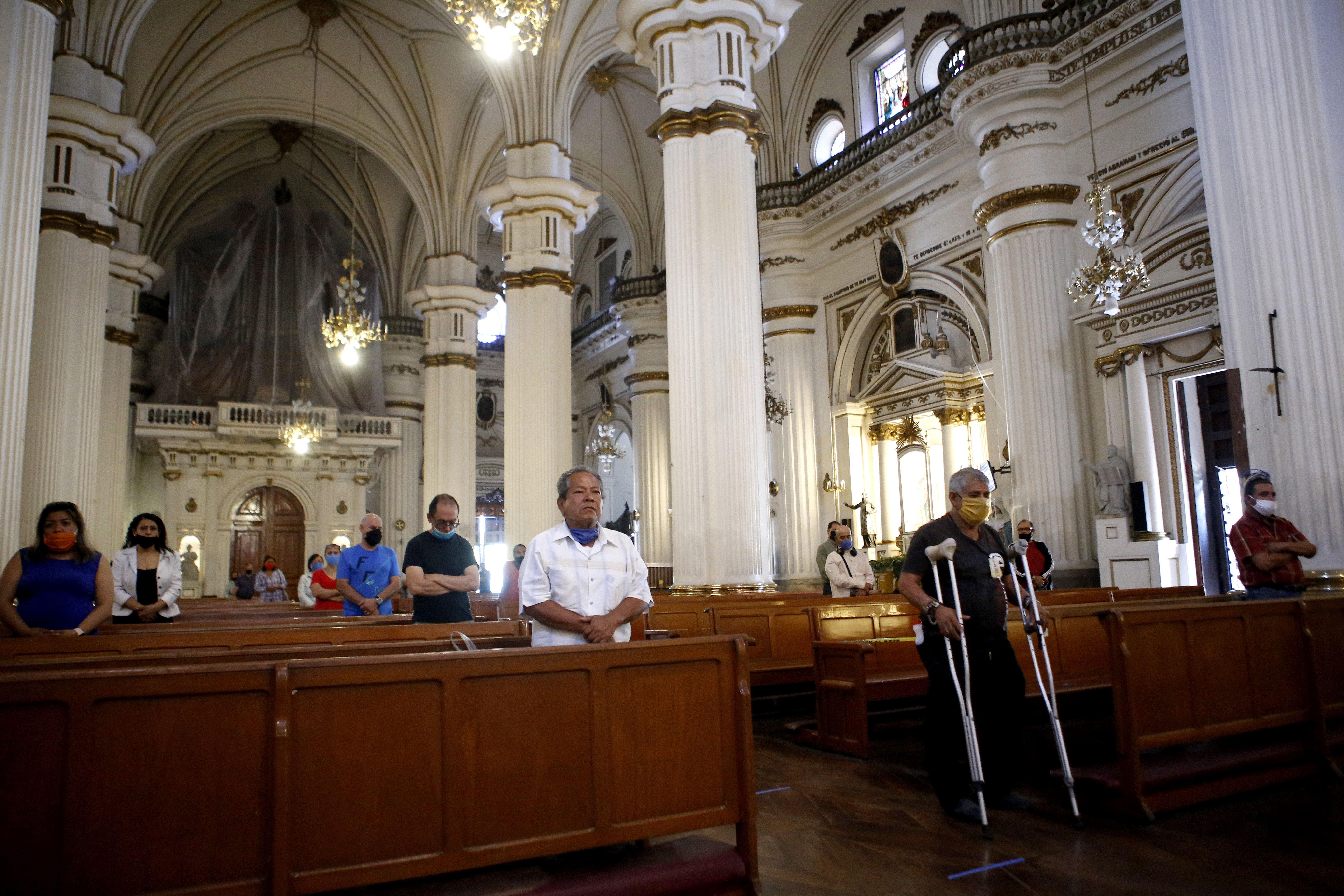 Los servicios religiosos podrían volver a reactivar el 26 de julio. (Foto: AFP)