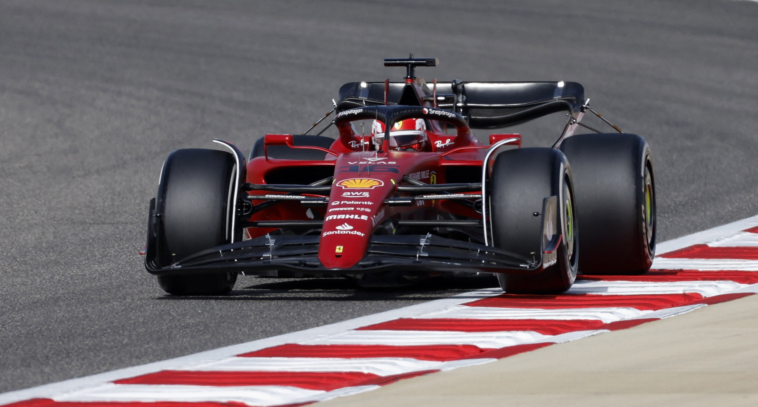 Fórmula 1: Charles Leclerc surpreende com 'pole position' no México