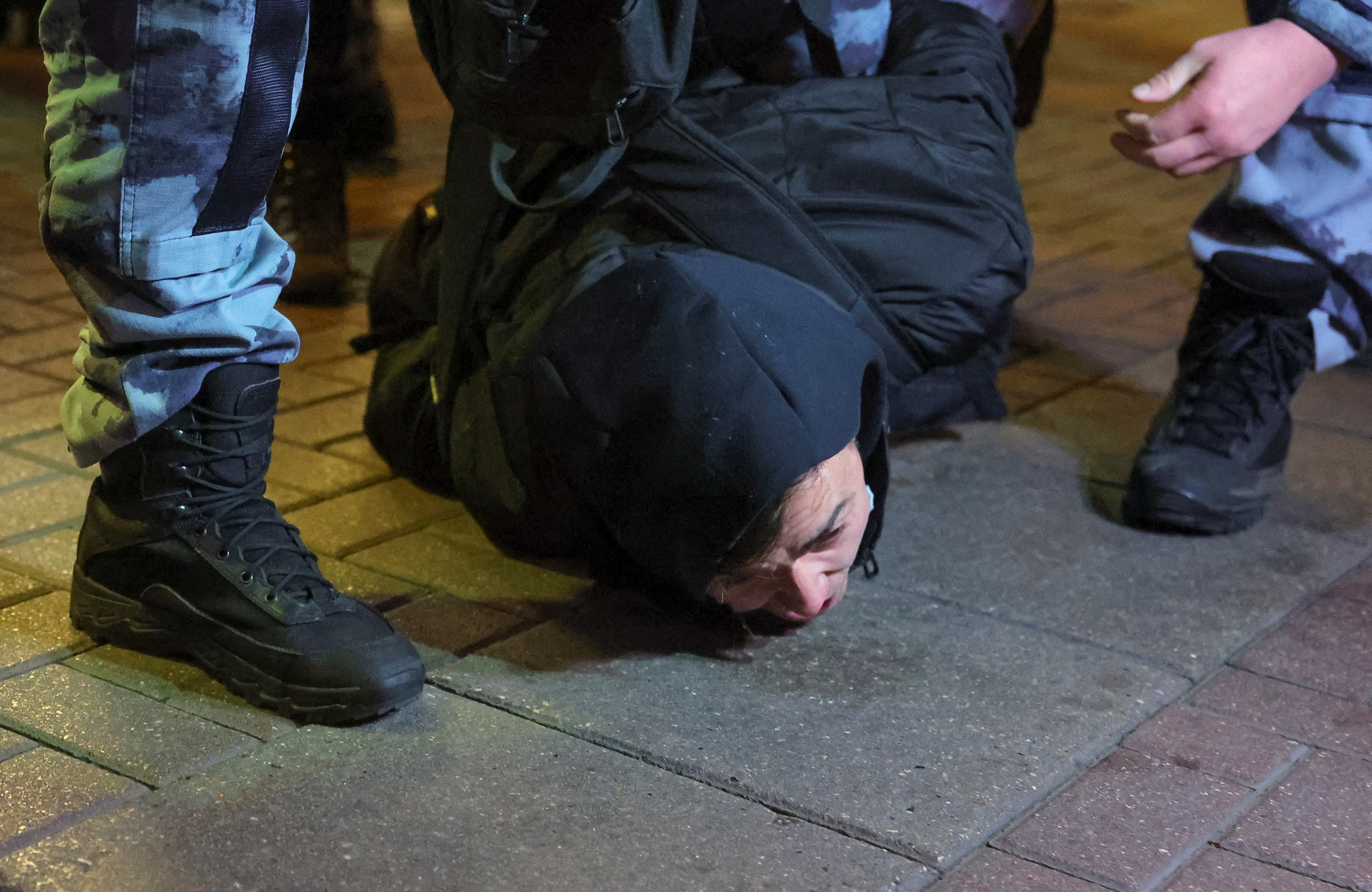 La policía reprimió las protestas y realizó arrestos masivos (REUTERS/REUTERS PHOTOGRAPHER)