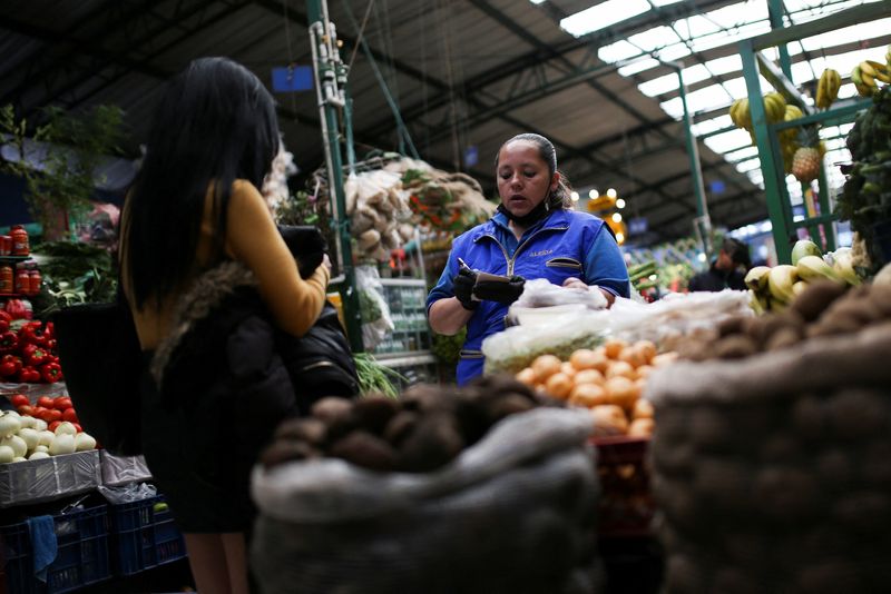 Inflación volvió a bajar en Colombia y cerró en 12,36% interanual en mayo