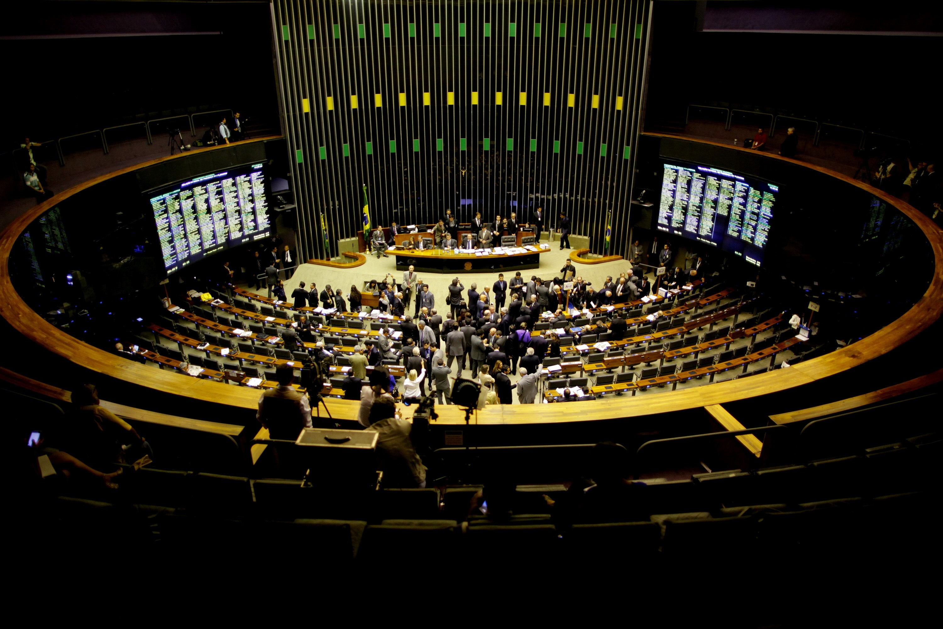 Vista general de la plenaria de la Cámara de Diputados del Parlamento brasileño (EFE/Fernando Bizerra Jr./Archivo)