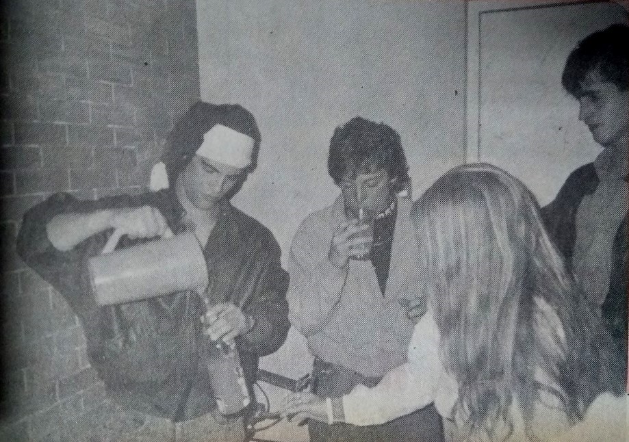 Fernando de Romaña y amigos. Créditos: El Anacrónico.