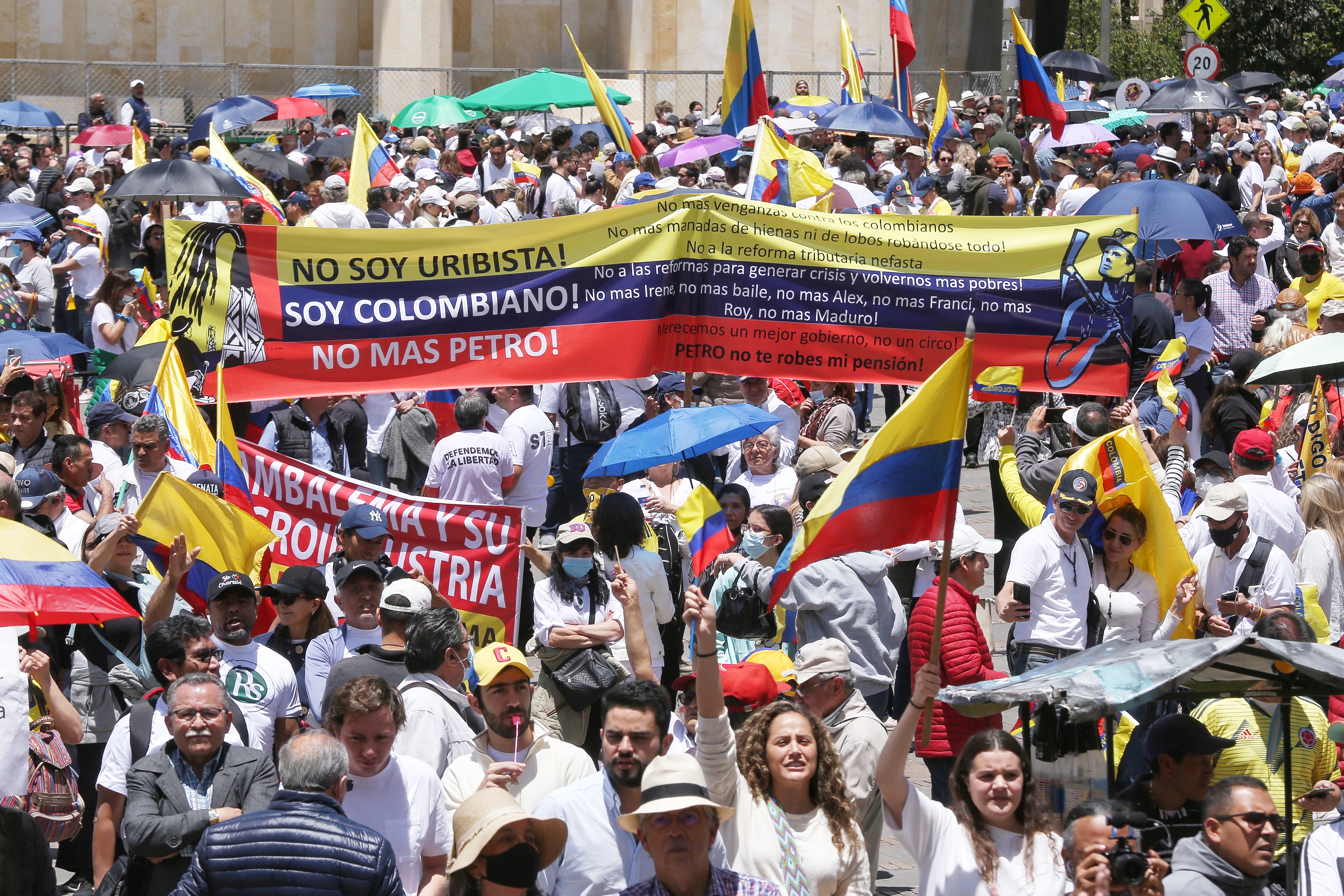 Oposición convocó marchas en contra del presidente Gustavo Petro este sábado22 de abril en diferentes ciudades del país: dónde y a qué hora serán las manifestaciones