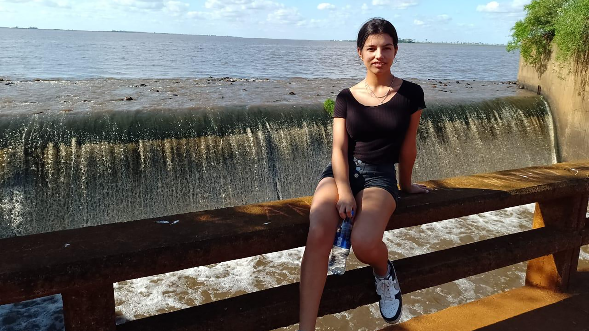 Las macabras hip&oacute;tesis del crimen de Cecilia Lazcano, la joven degollada por su compa&ntilde;ero de colegio en Corrientes 
