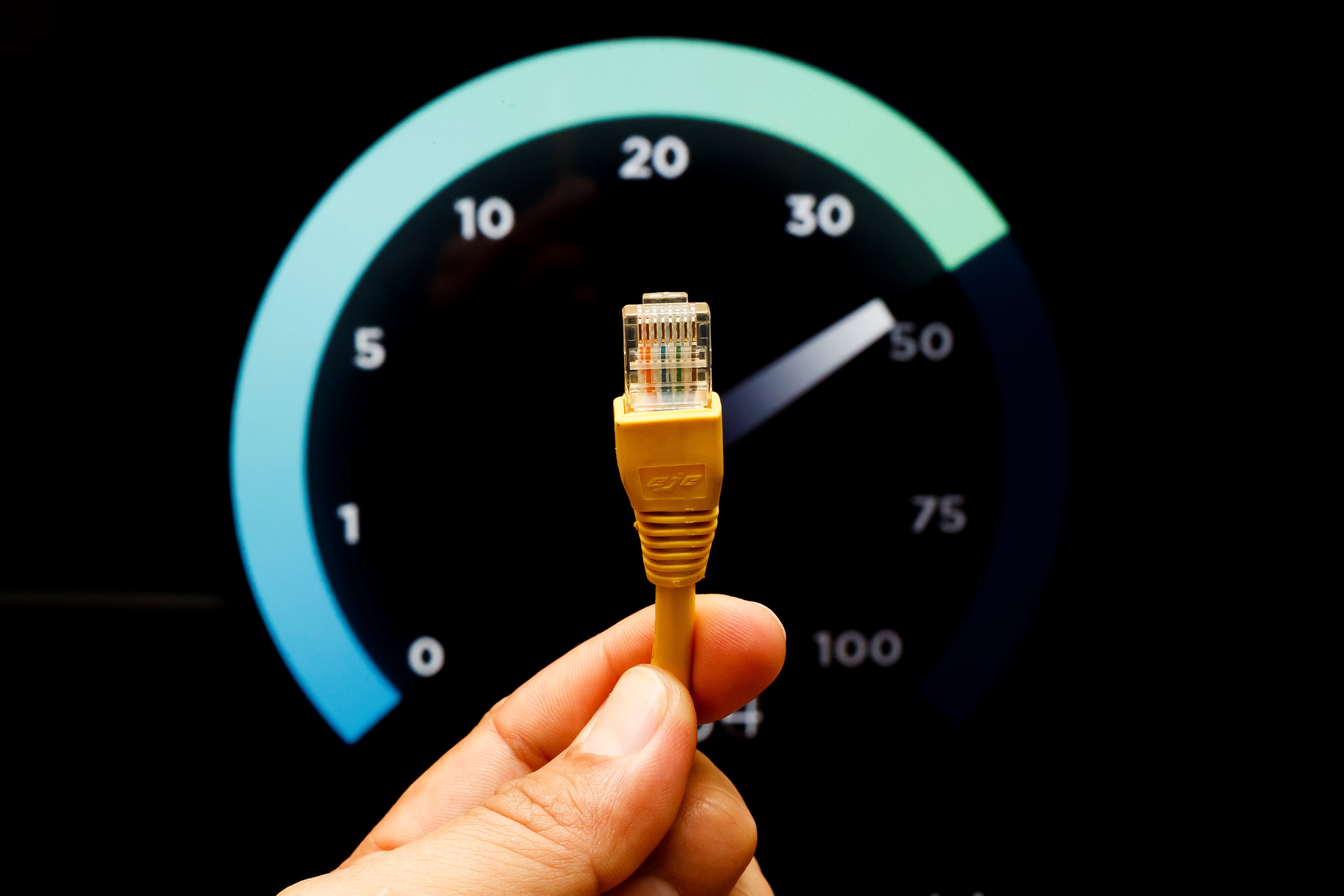 Mengukur kecepatan internet berbeda dengan mengukur kecepatan jaringan kabel lokal EFE/José Méndez