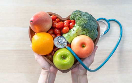 La alimentación es un pilar fundamental para gozar de buena salud (Getty)