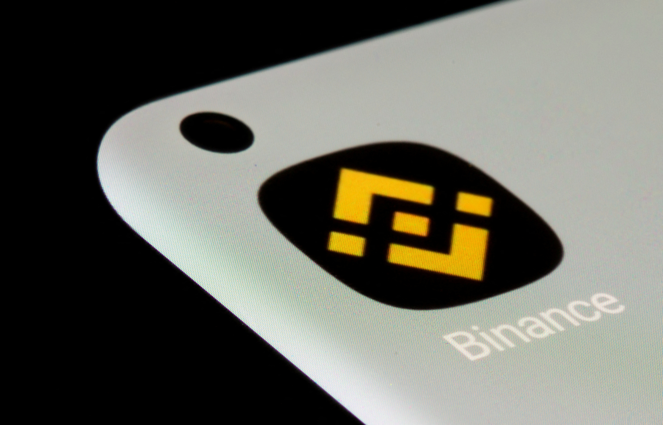 FILE PHOTO: Binance app is seen on a smartphone in this illustration taken, July 13, 2021. To match Special Report FINTECH-CRYPTO/BINANCE-DIRTYMONEY   REUTERS/Dado Ruvic/Illustration/File Photo