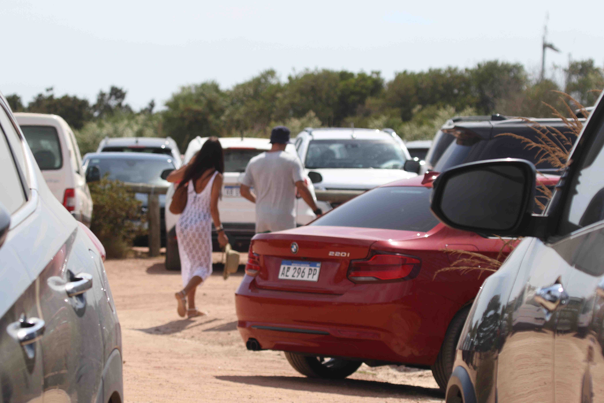 Zaira Nara y Facundo Pieres van a todos lados juntos en Punta del Este (Fotos RS)