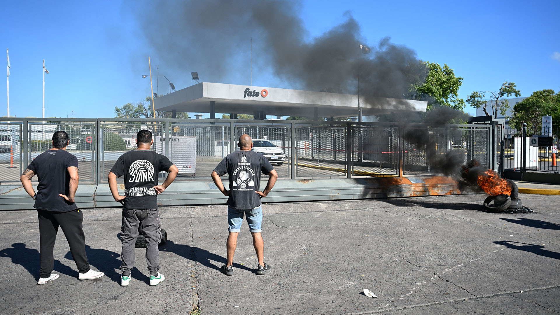 Fate reabrirá la fábrica durante la conciliación: busca aplacar la tensión política, pero reitera que el cierre es un hecho