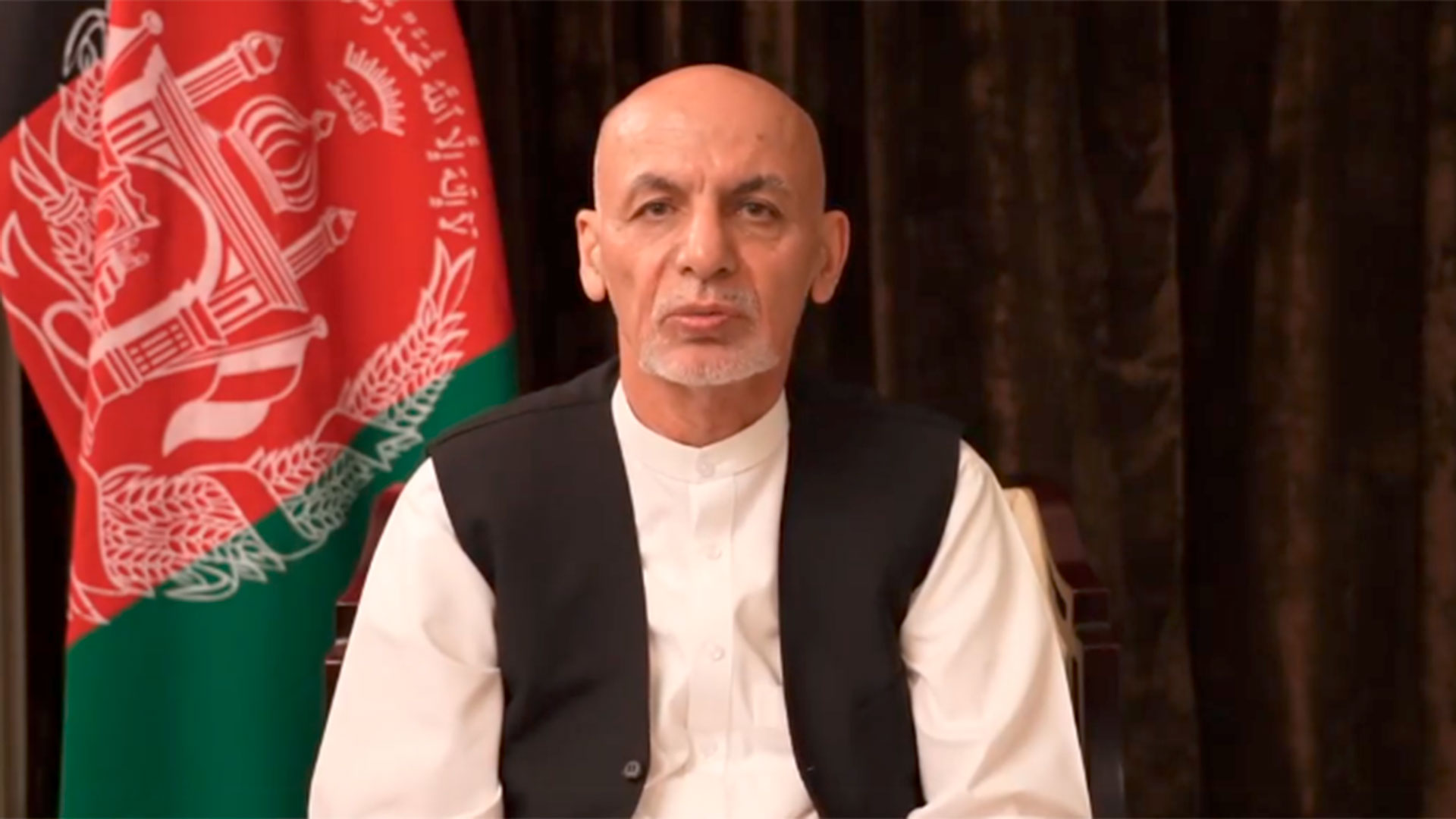 El ex presidente Ashraf Ghani en su primer mensaje luego de escapar de Afganistán tras la toma del poder por parte de los talibanes. 