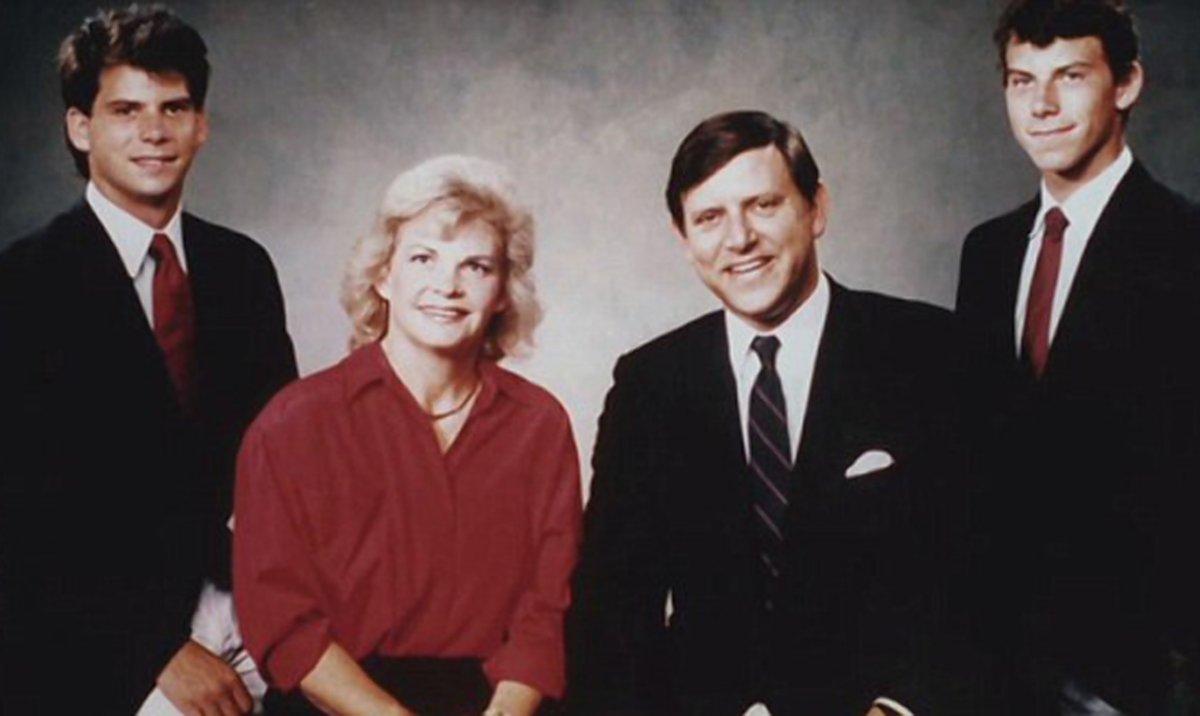 Niegan la Libertad Condicional a los Hermanos Menéndez, Hijos de José Menéndez 6 libertad