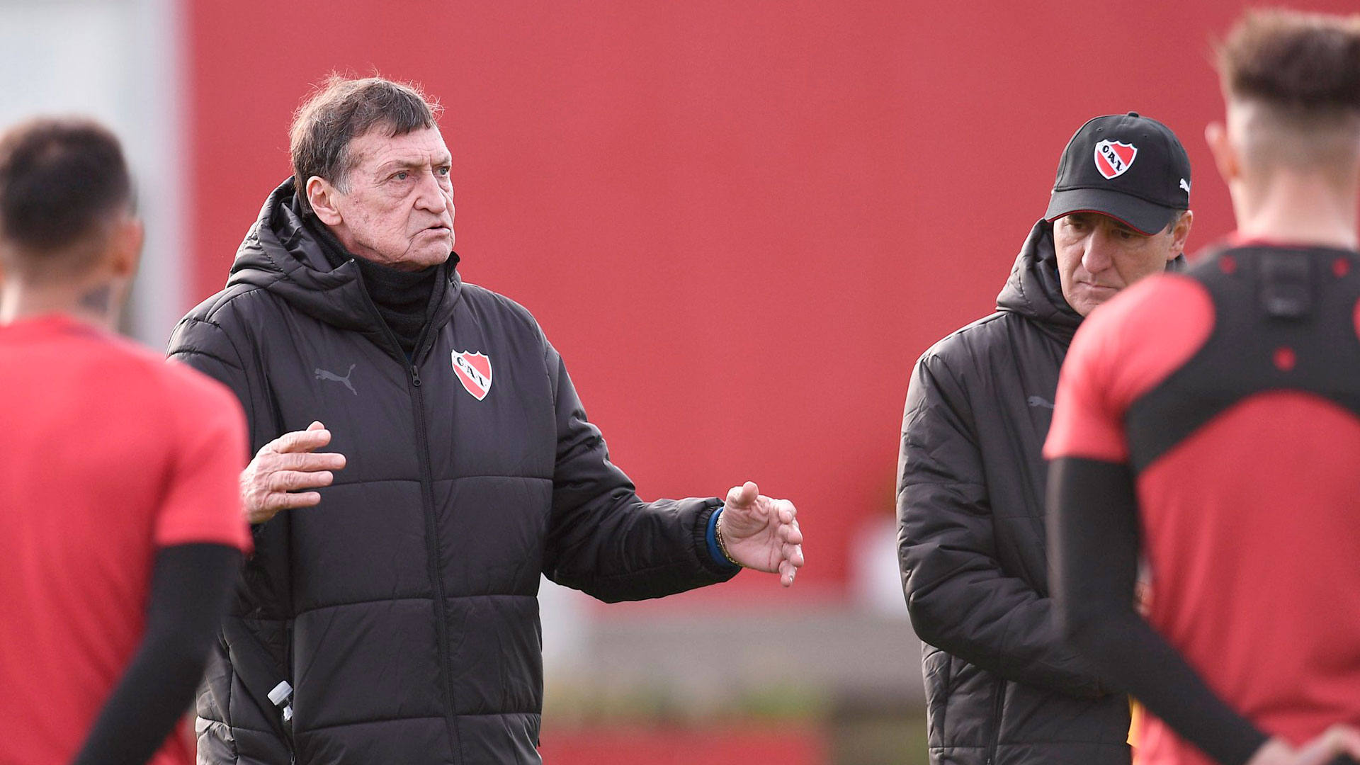 Falcioni started his third cycle as coach of Independiente