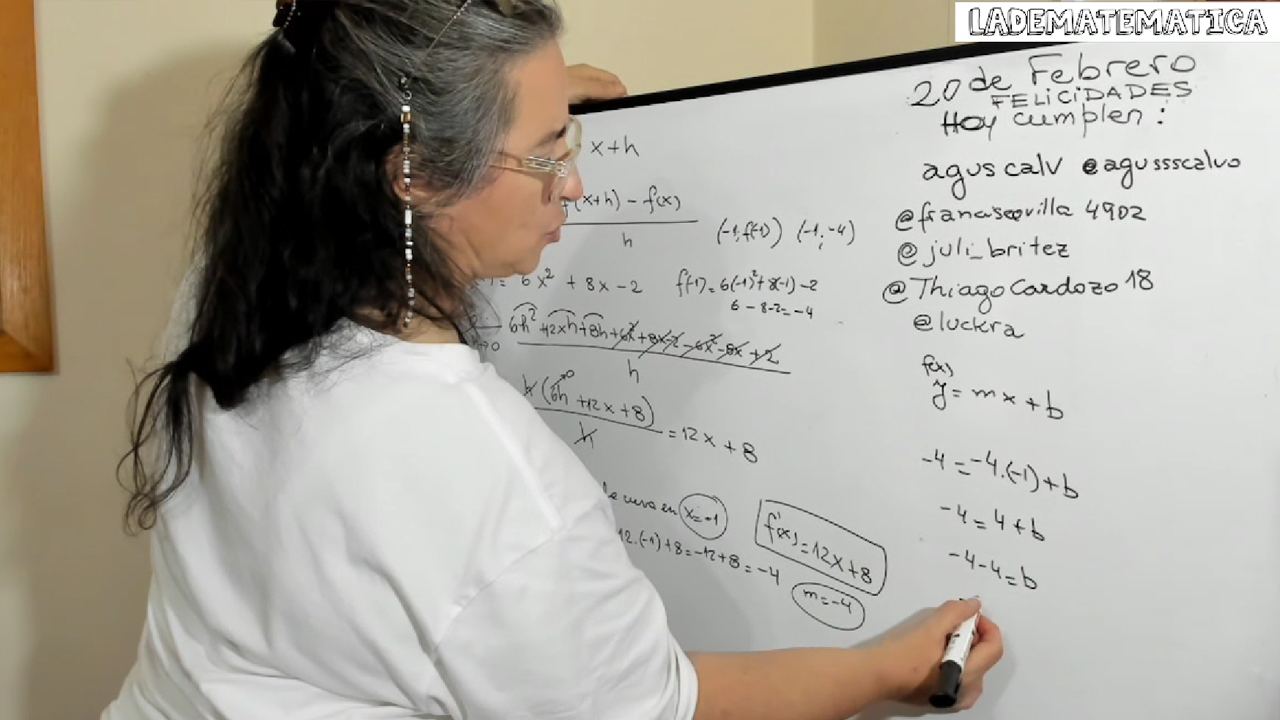 La de Matemática: la historia de la profesora que resuelve dudas y da clases gratis en Twitch - Infobae