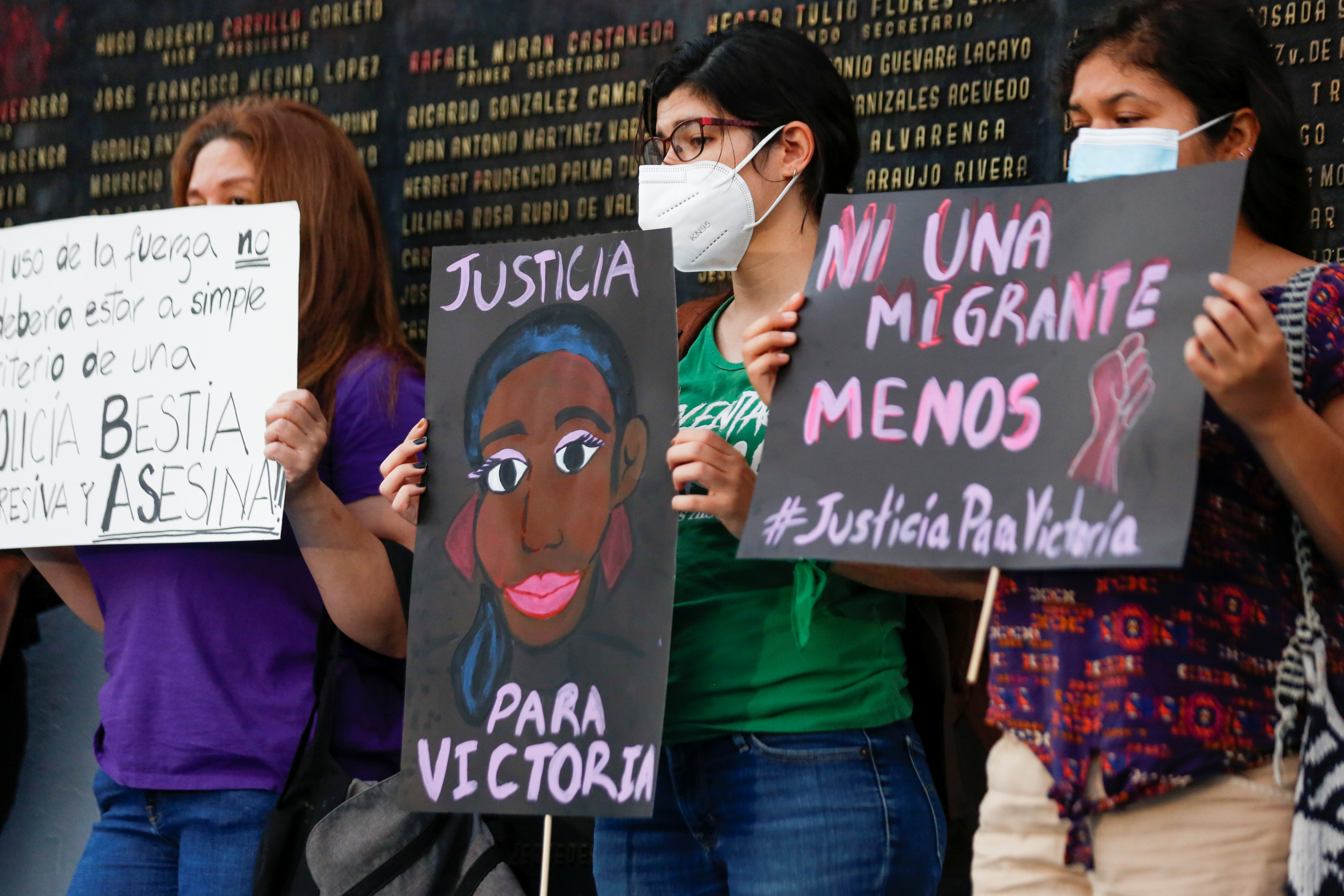 Mujeres han protestado para que se haga justicia en el caso de Victoria (Foto:  REUTERS/Jose Cabezas)