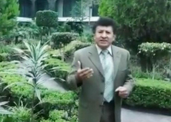 Bernardo Corona se encontraba en un evento político cuando fue atacado por individuos 
(Foto: Twitter/@RuidoEnLaRed)