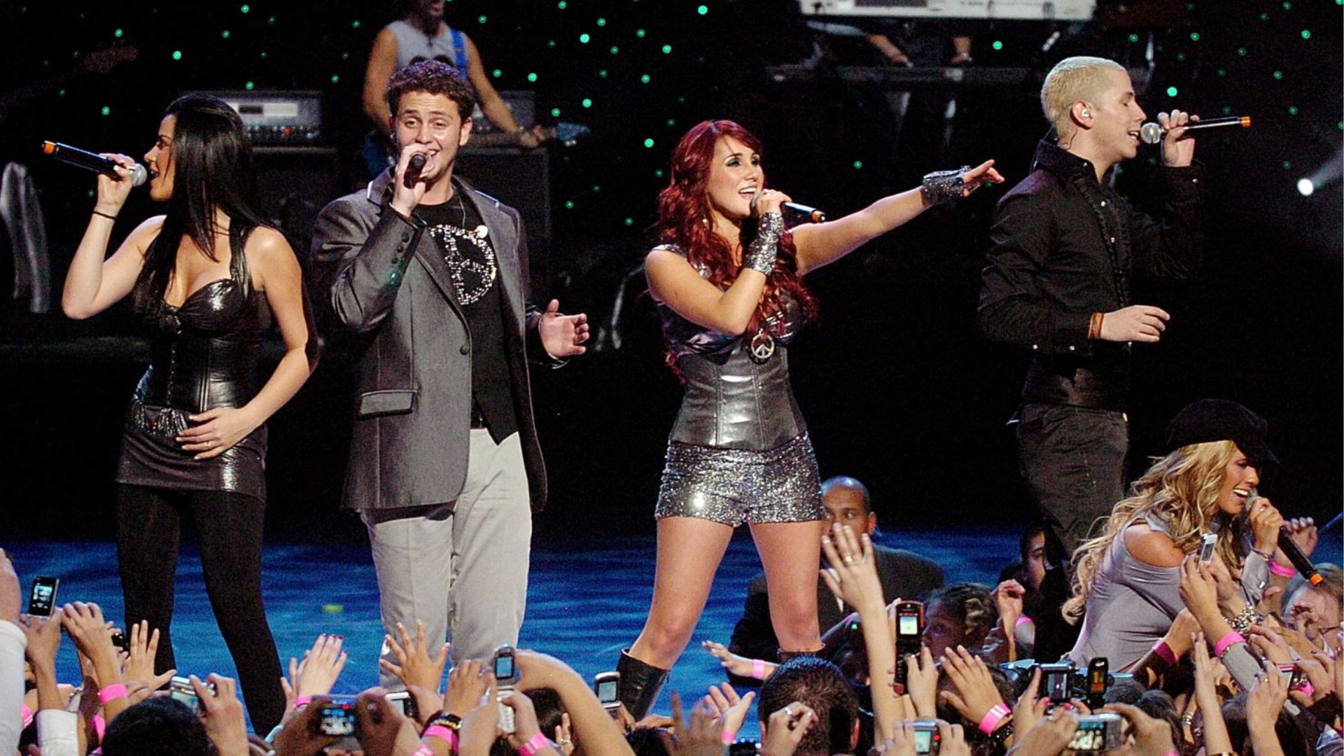 RBD confirmó su reencuentro con “Soy Rebelde World Tour”. (Captura)