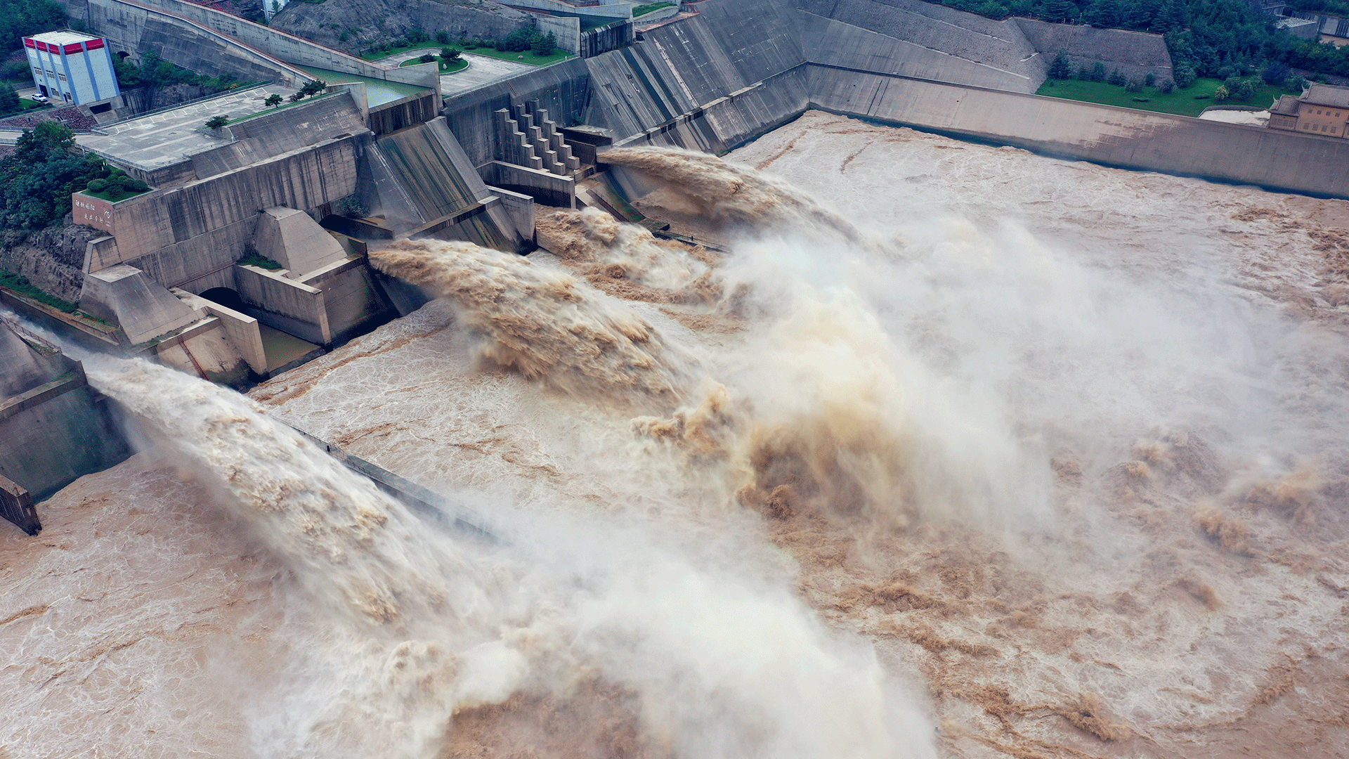 Alerta en China por el inminente colapso de una mega represa: “Puede romperse en cualquier momento”