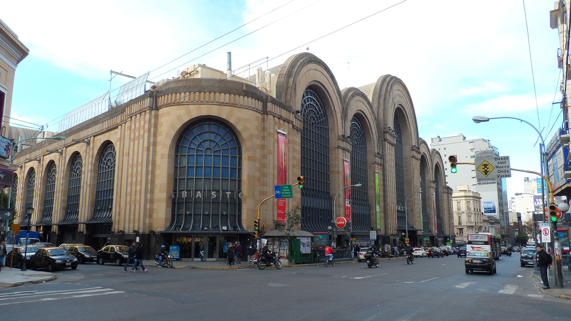 El Abasto Shopping, uno de los más grandes de la ciudad de Buenos Aires