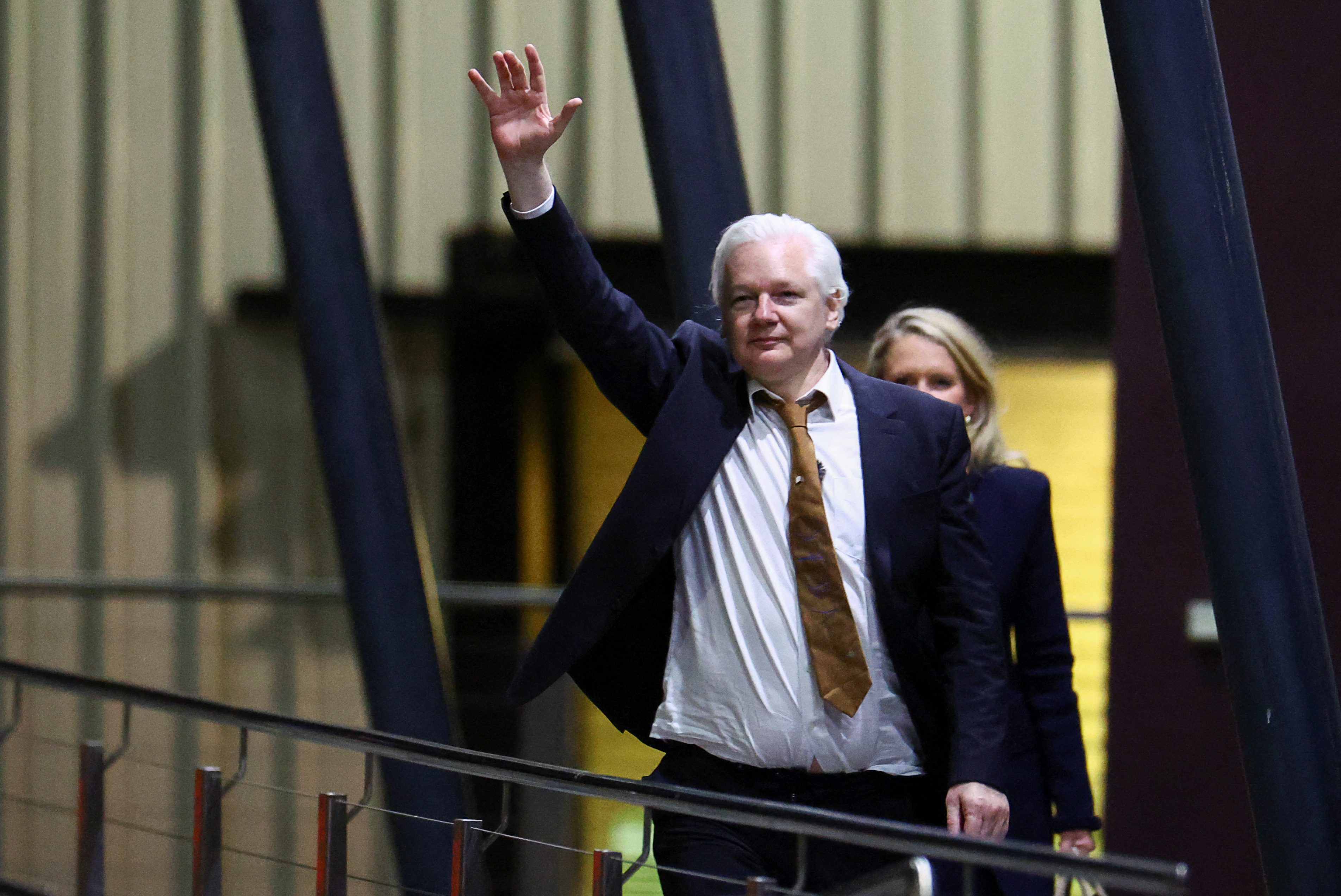 Julian Assange llegó a Australia tras declararse culpable ante un tribunal estadounidense en las islas Marianas