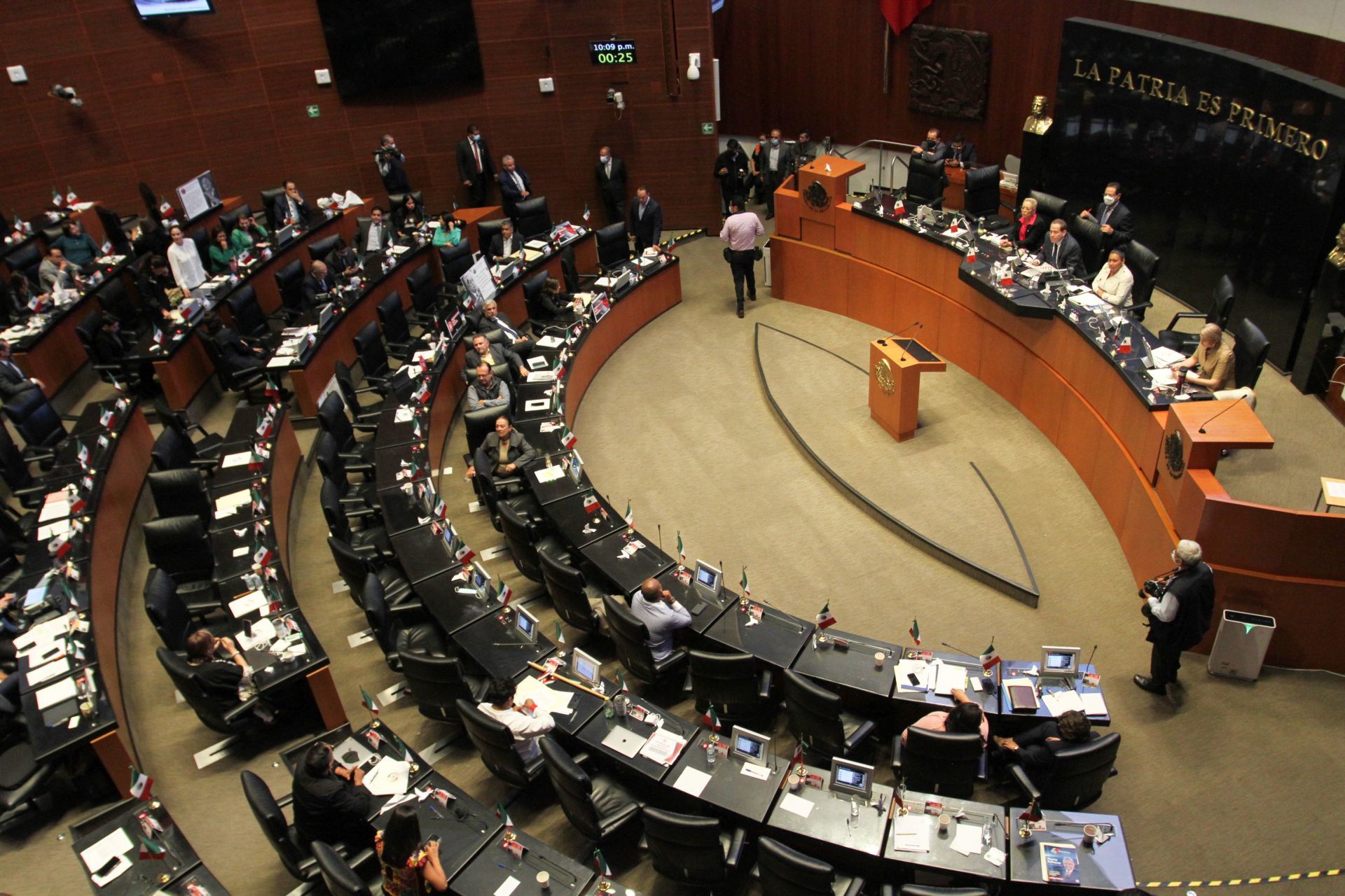 La sesión en la Cámara de Senadores duró casi 12 horas. (FOTO: GRACIELA LÓPEZ /CUARTOSCURO)
